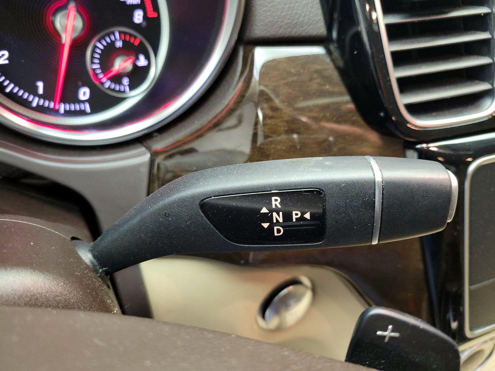 Thumbnail: 2018 Mercedes-Benz GLE - 18