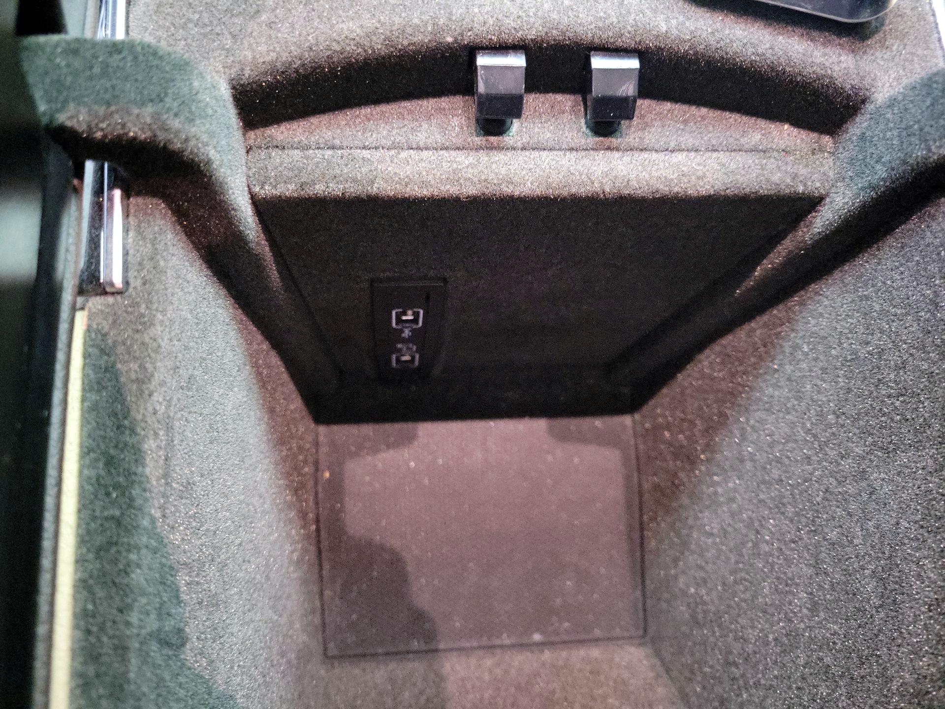 Thumbnail: 2018 Mercedes-Benz GLE - 19