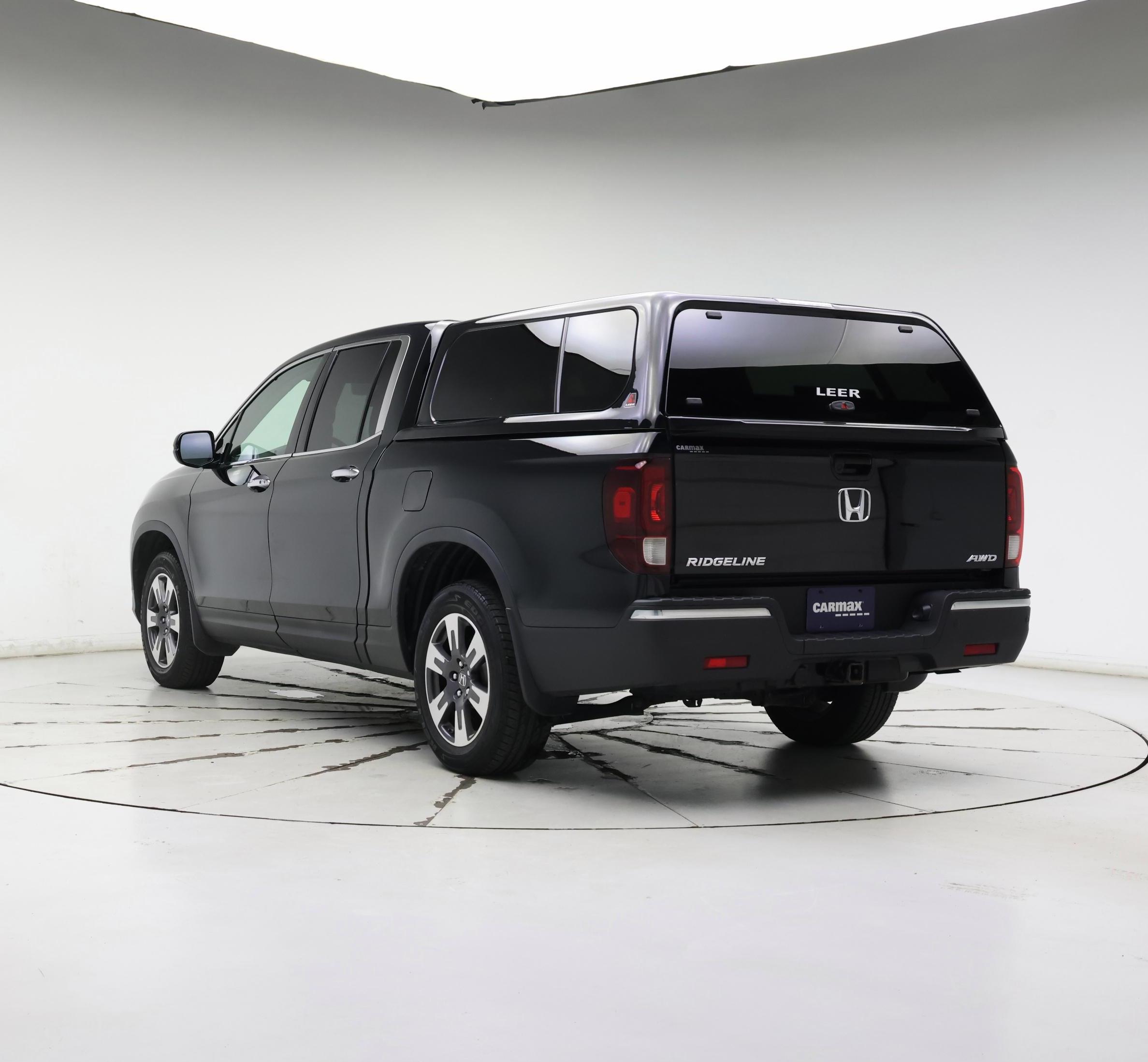 Thumbnail: 2017 Honda Ridgeline - 2