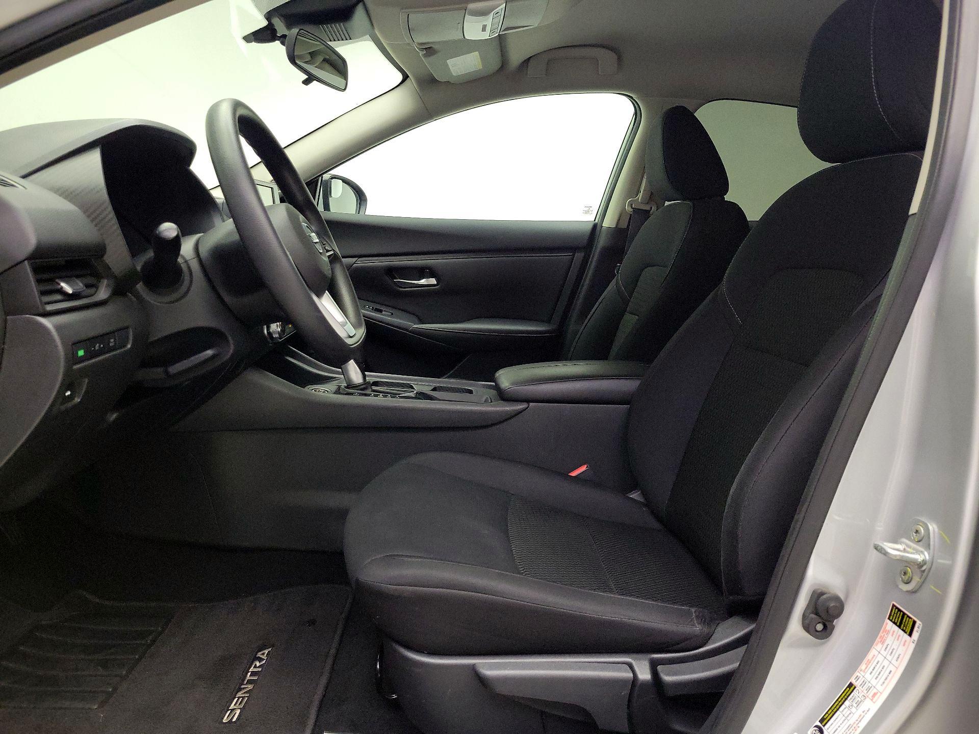 Thumbnail: 2021 Nissan Sentra - 11