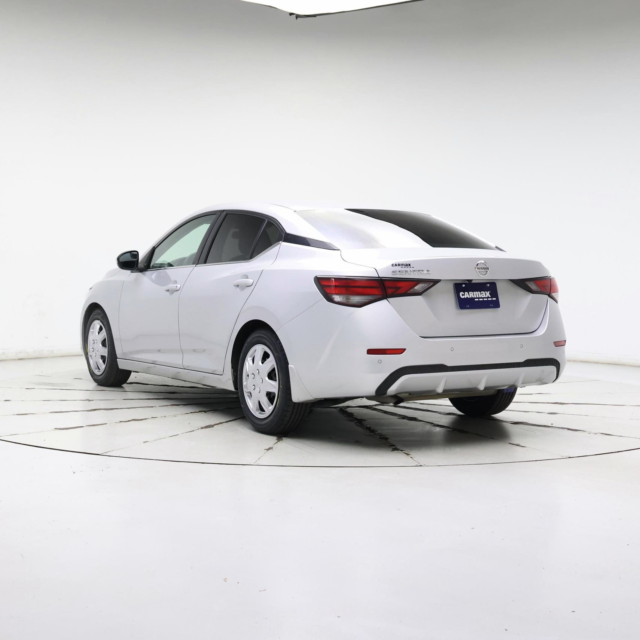 Thumbnail: 2021 Nissan Sentra - 2