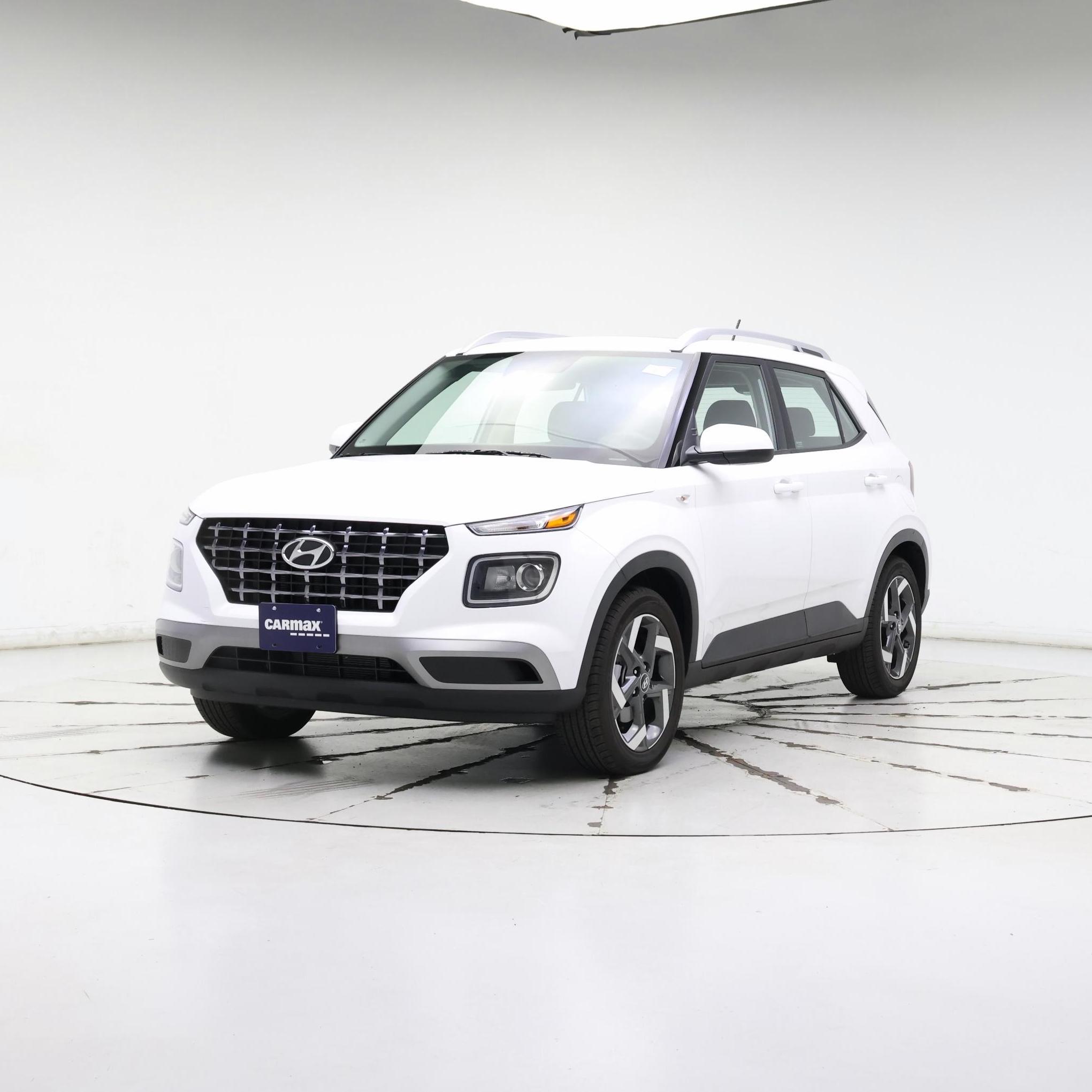 Thumbnail: 2023 Hyundai Venue - 4