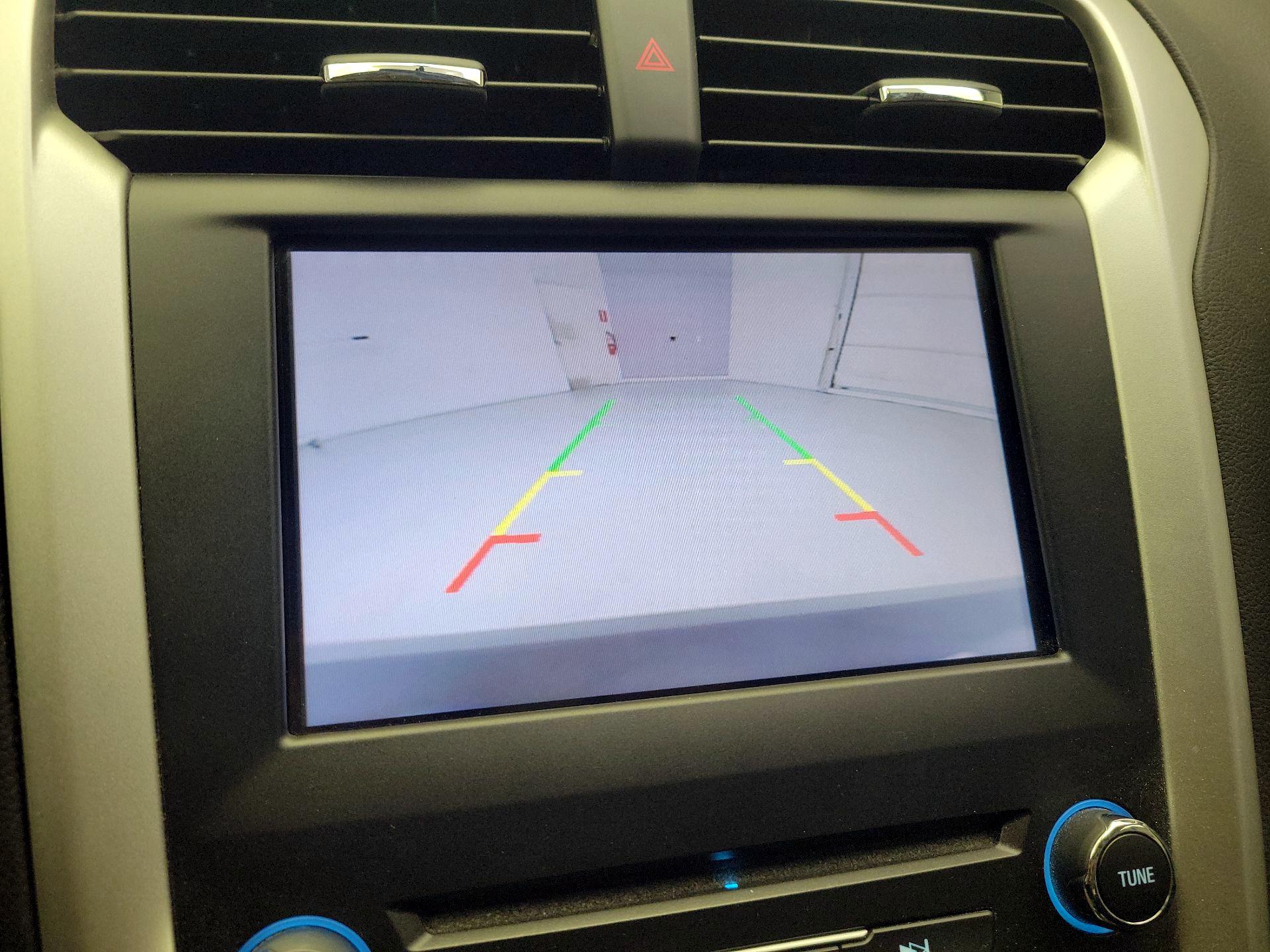 Thumbnail: 2016 Ford Fusion - 14