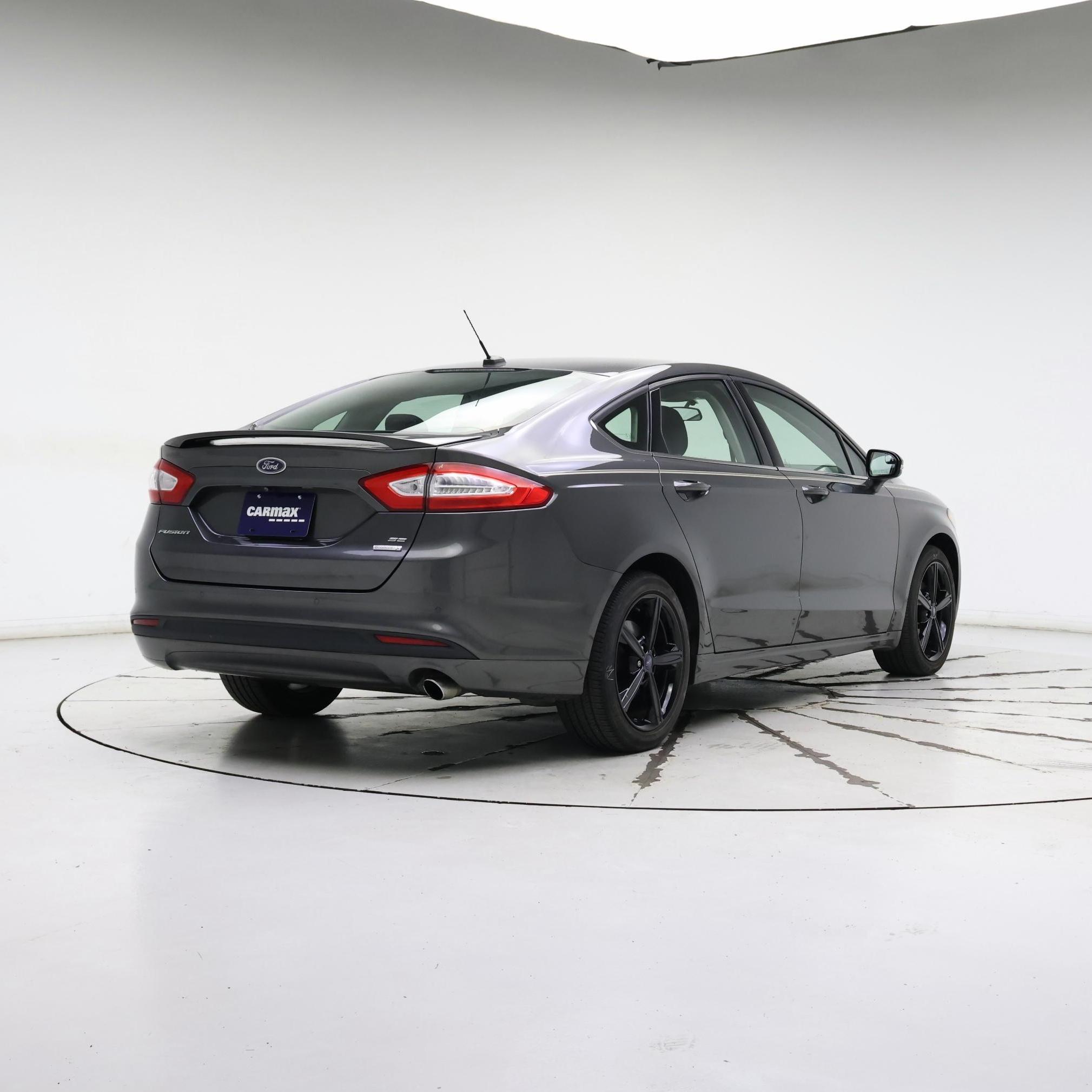 Thumbnail: 2016 Ford Fusion - 8