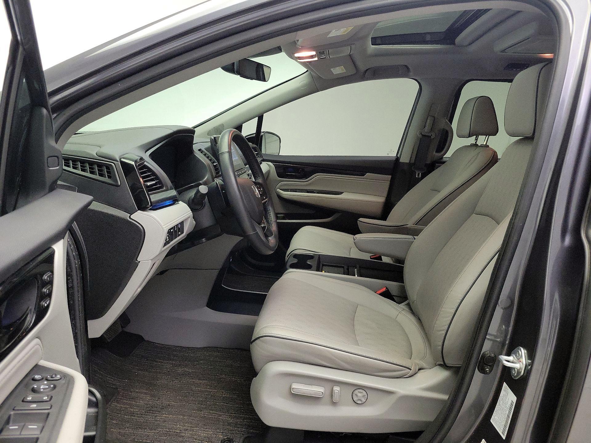 Thumbnail: 2023 Honda Odyssey - 20