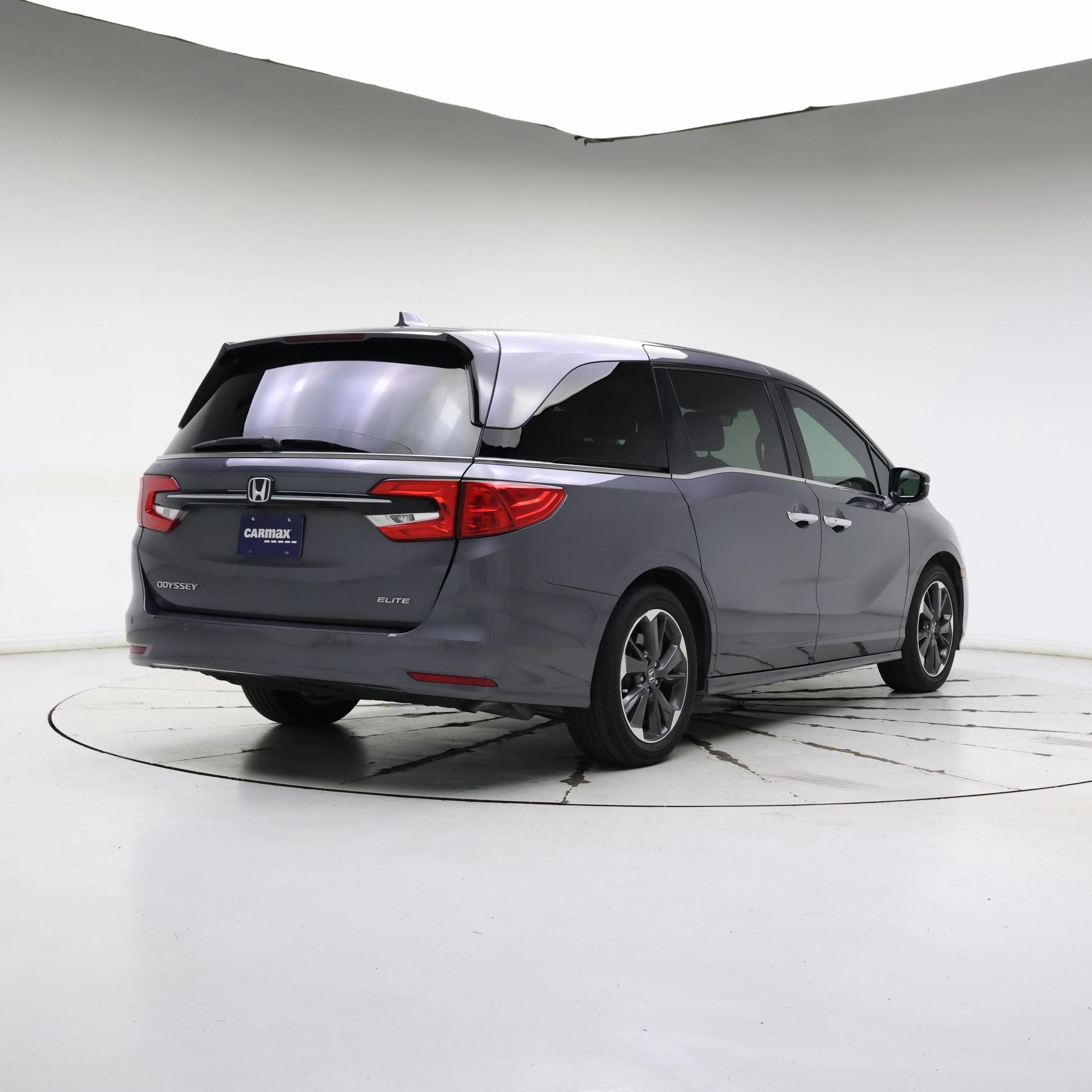 Thumbnail: 2023 Honda Odyssey - 8