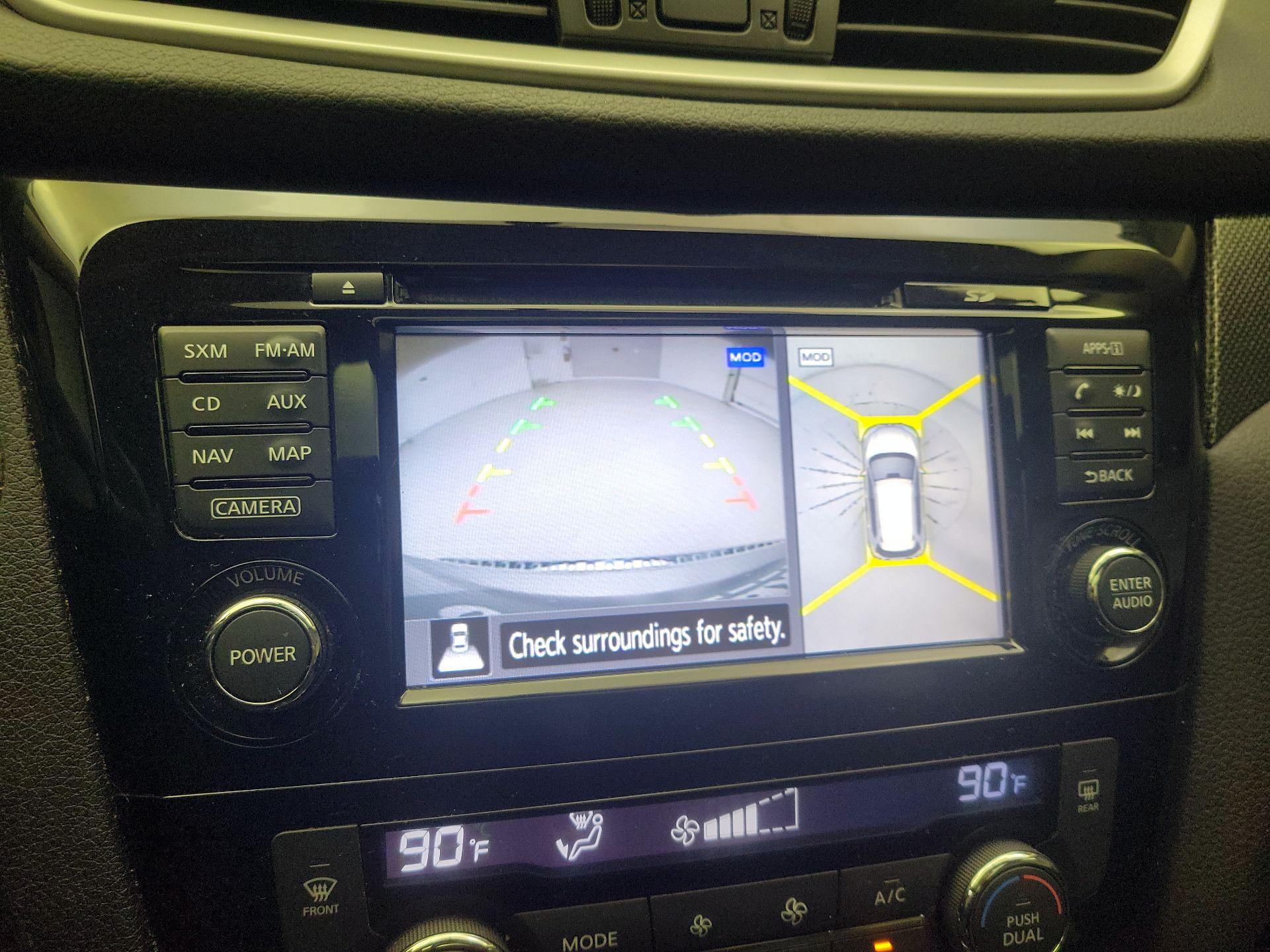 Thumbnail: 2015 Nissan Rogue - 15