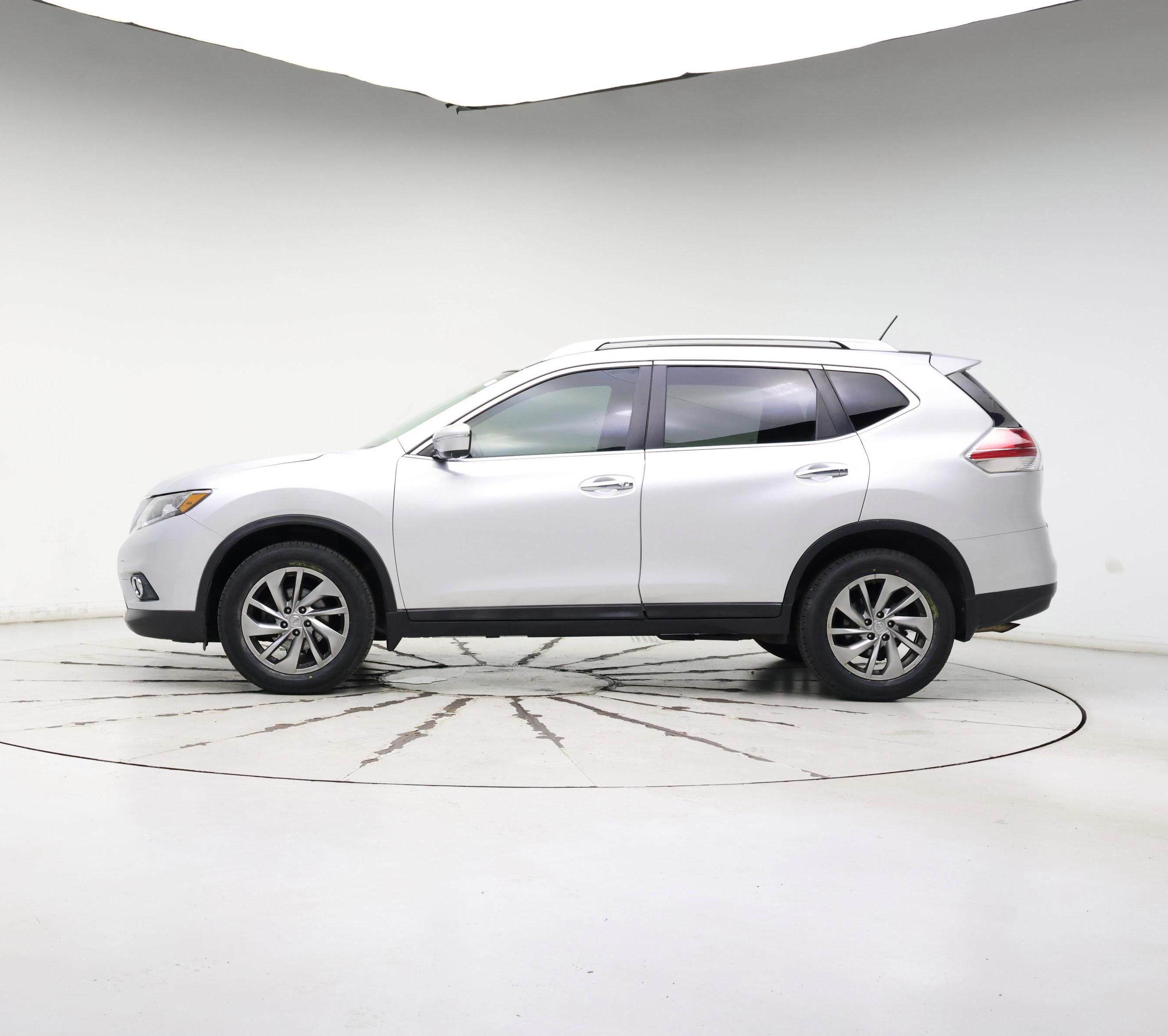 Thumbnail: 2015 Nissan Rogue - 3