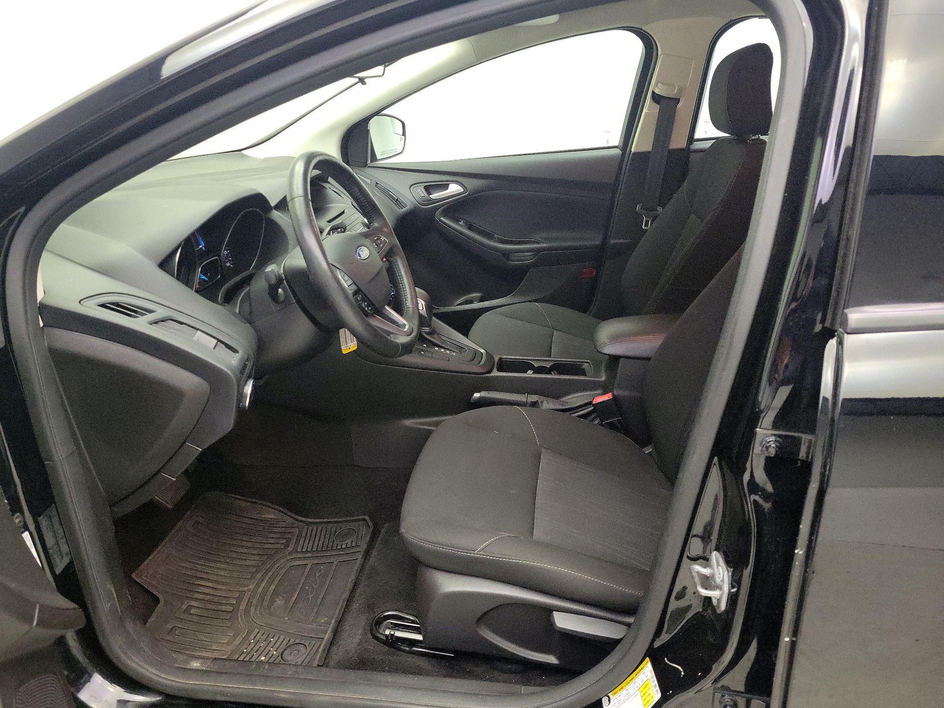 Thumbnail: 2017 Ford Focus - 11