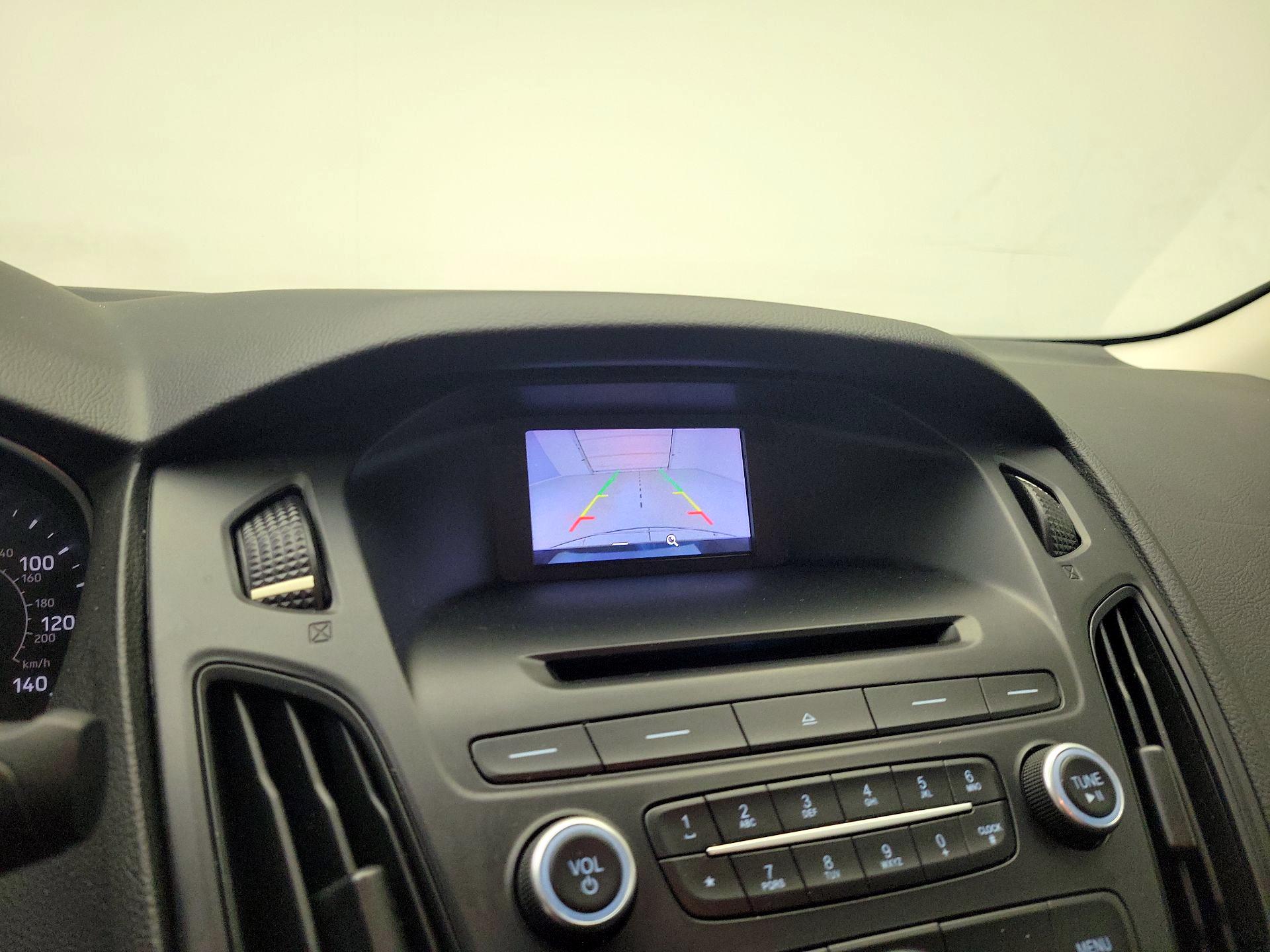 Thumbnail: 2017 Ford Focus - 14