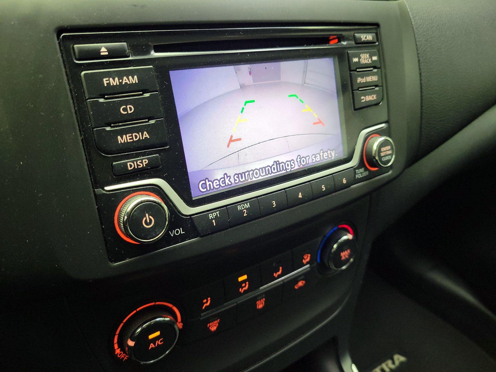 Thumbnail: 2018 Nissan Sentra - 14