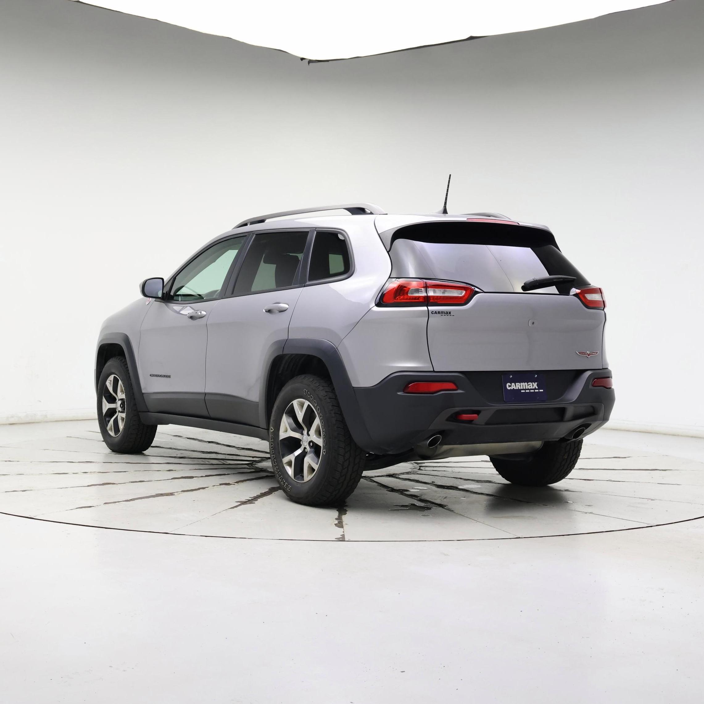 Thumbnail: 2016 Jeep Cherokee - 2