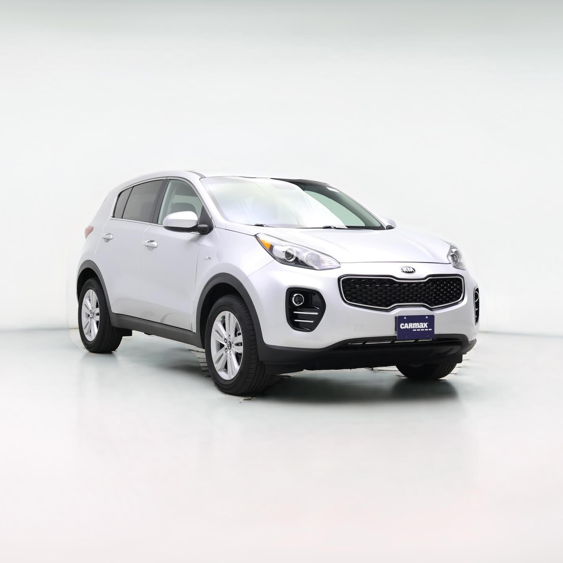 Thumbnail: 2017 Kia Sportage - 1
