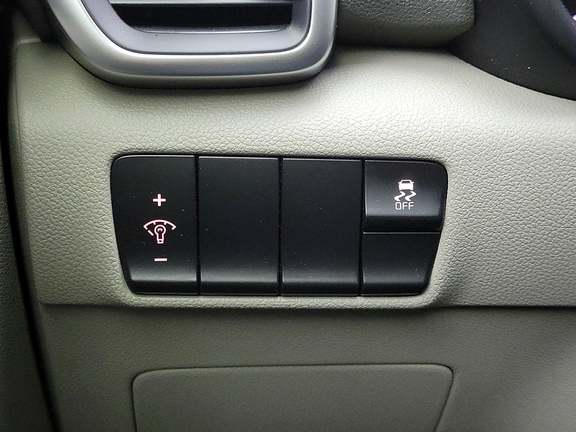 Thumbnail: 2017 Kia Sportage - 13