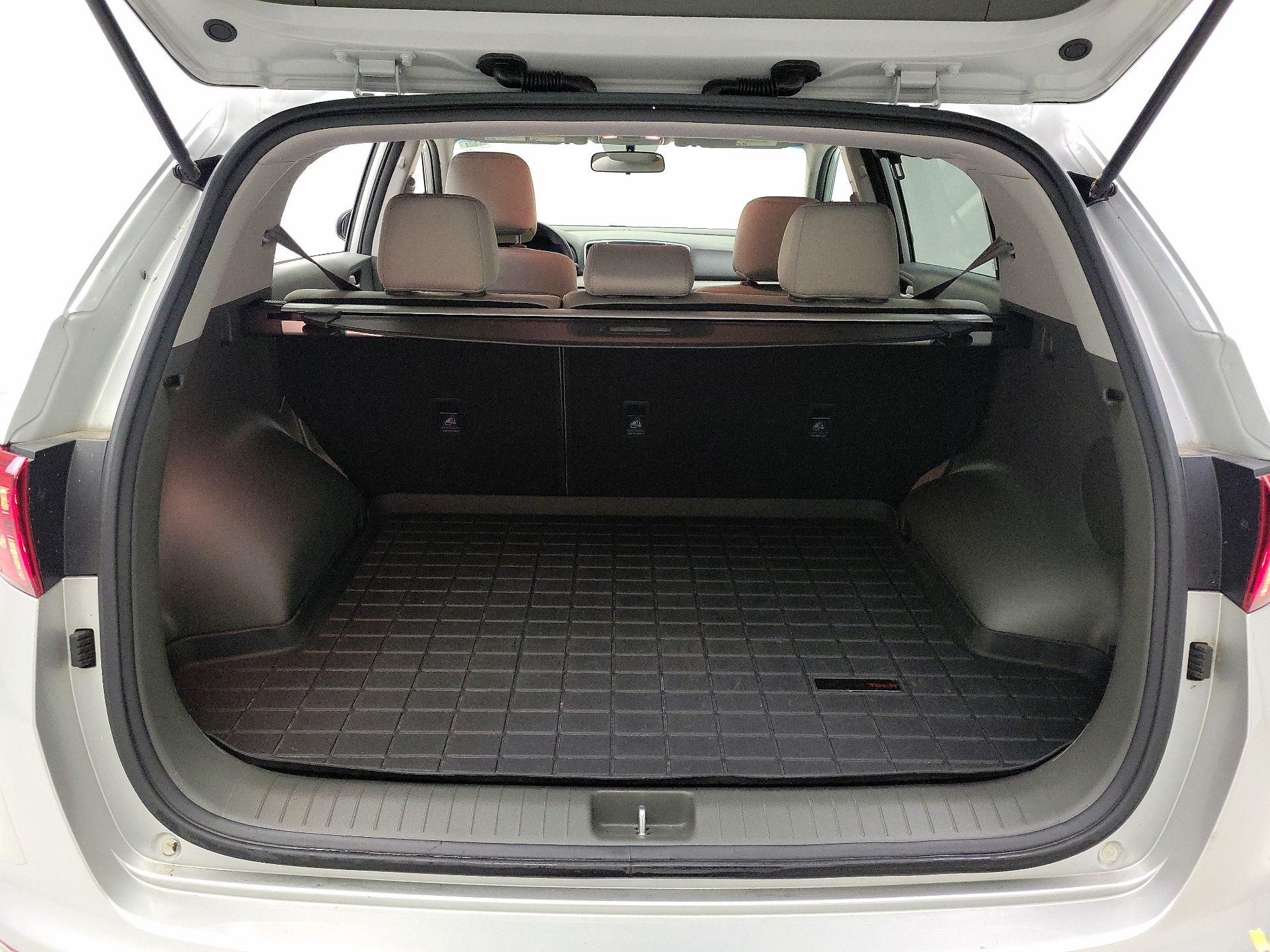 Thumbnail: 2017 Kia Sportage - 20