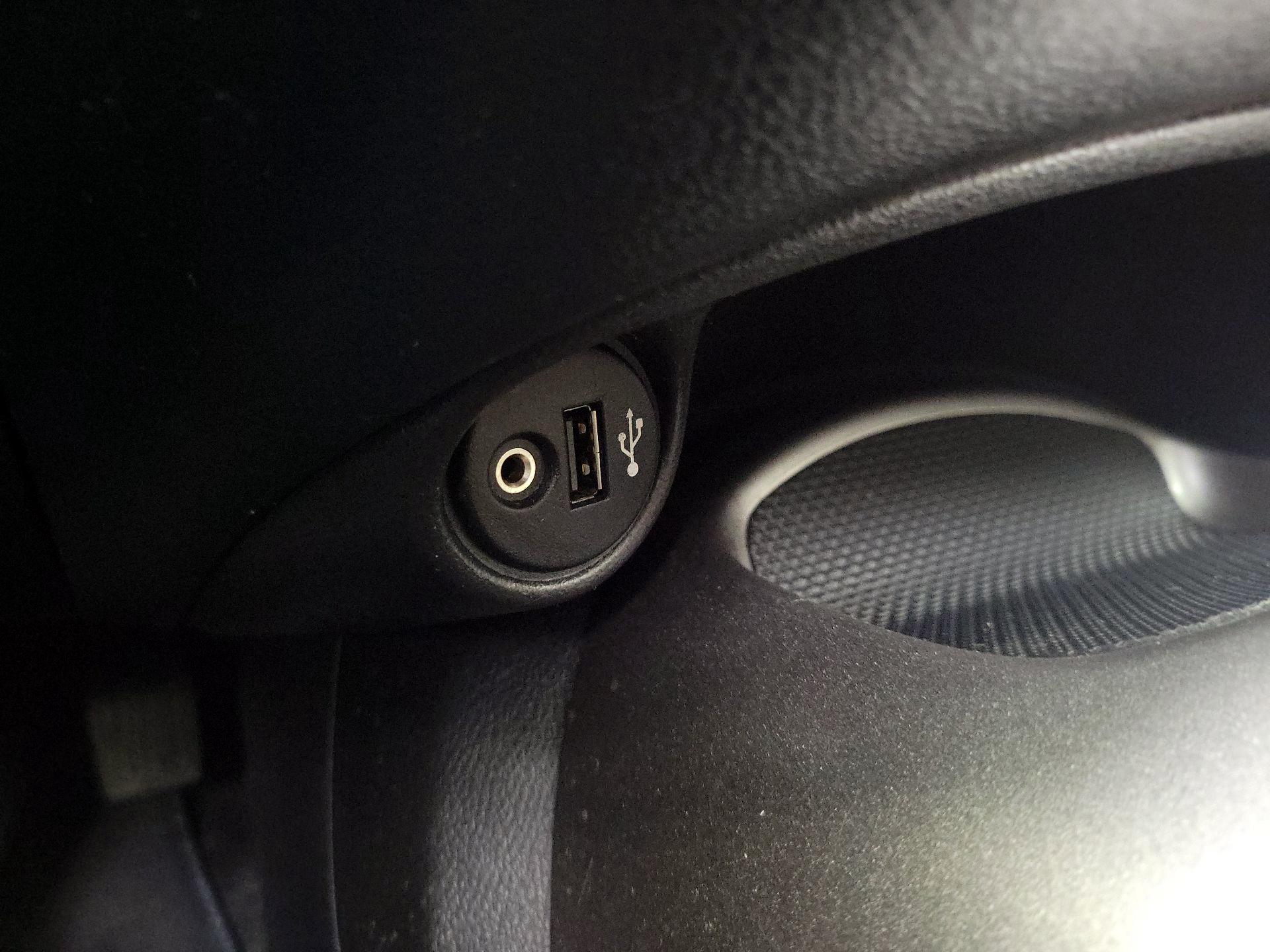 Thumbnail: 2014 Nissan Juke - 19