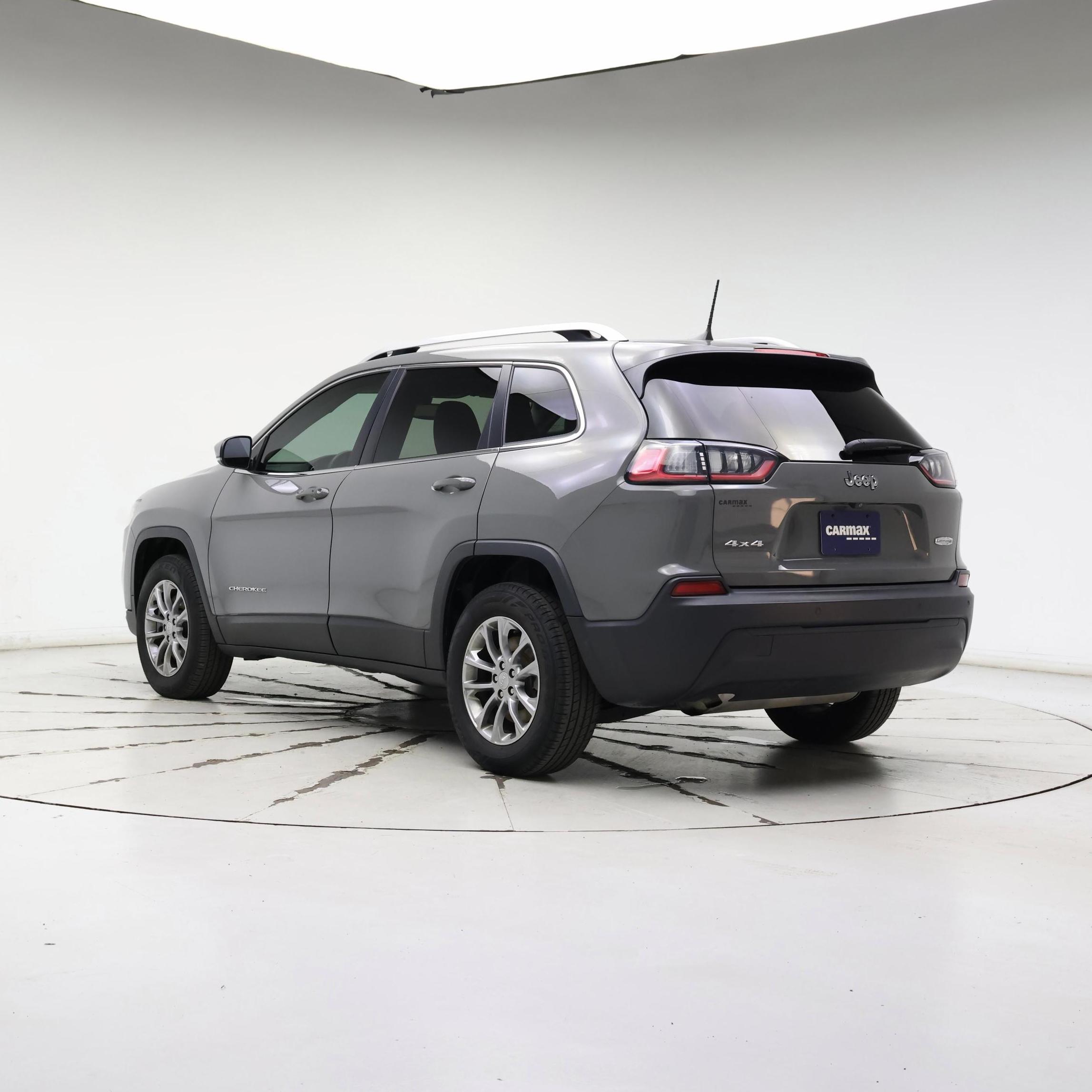 Thumbnail: 2019 Jeep Cherokee - 2