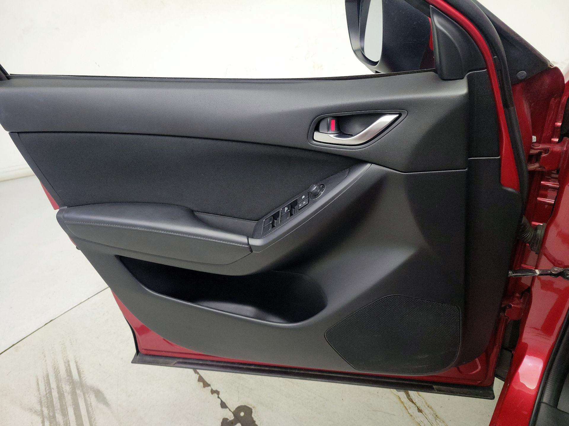 Thumbnail: 2016 Mazda CX-5 - 12