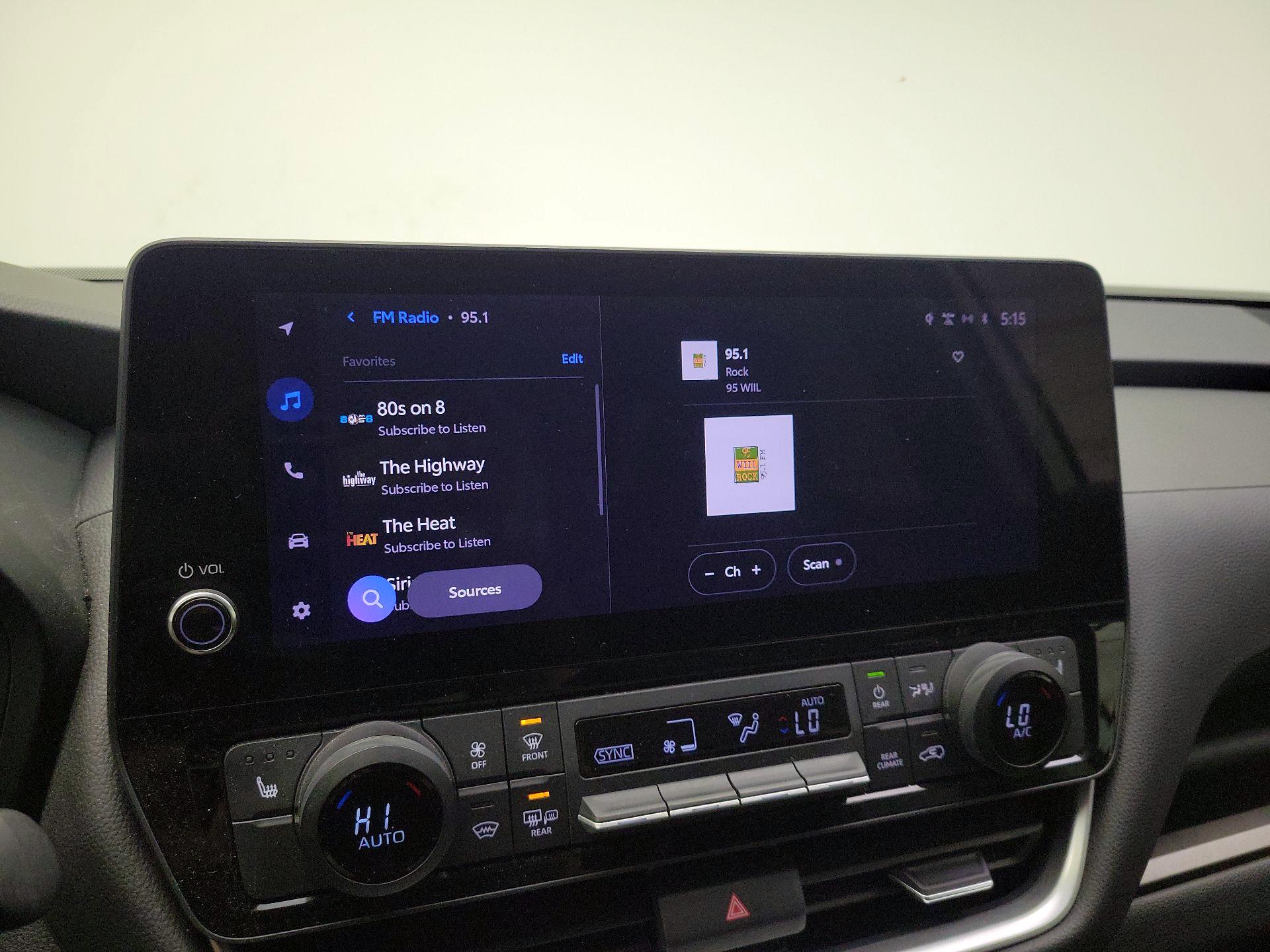 Thumbnail: 2024 Toyota Grand Highlander - 15