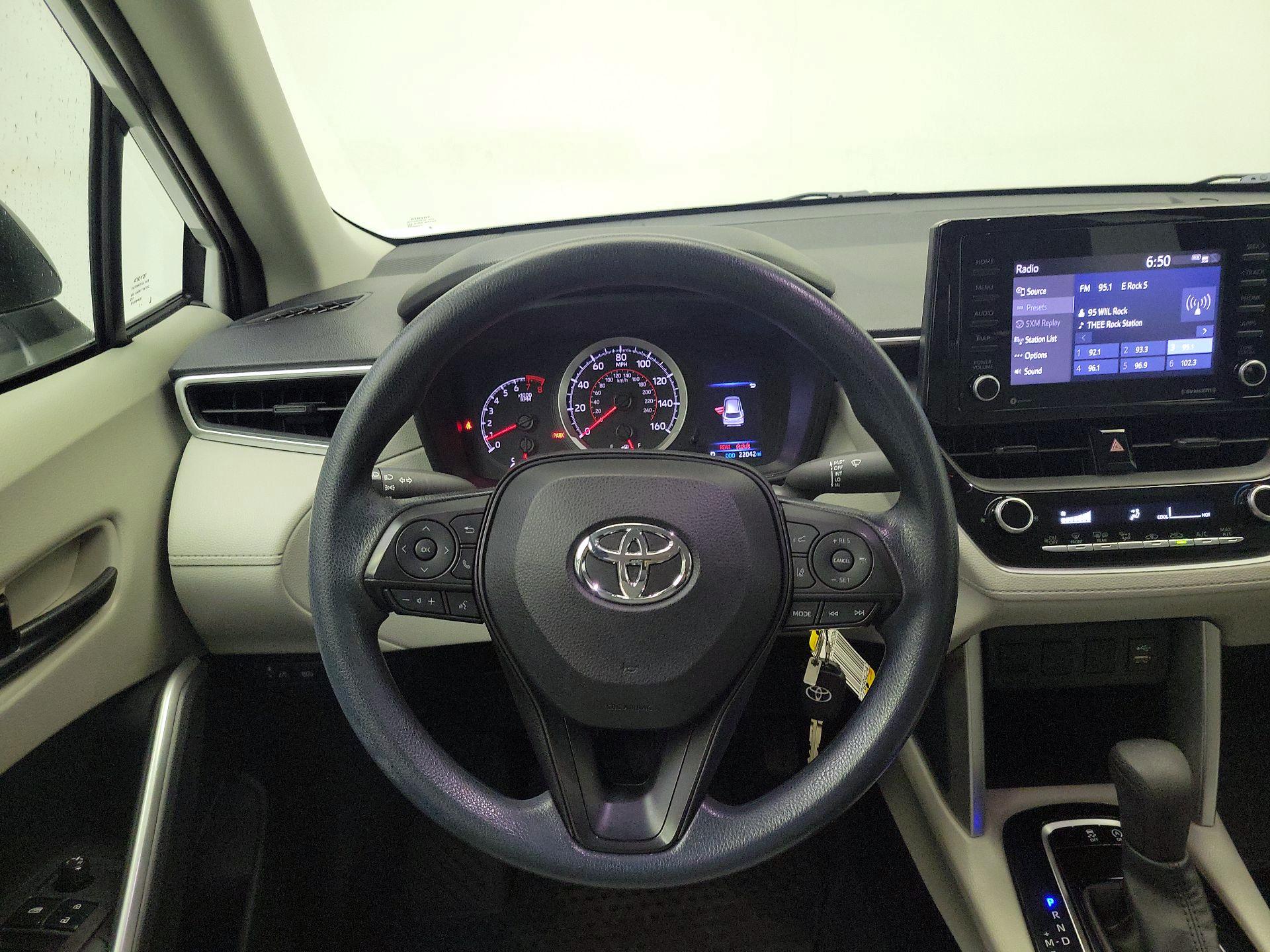 Thumbnail: 2022 Toyota Corolla Cross - 10