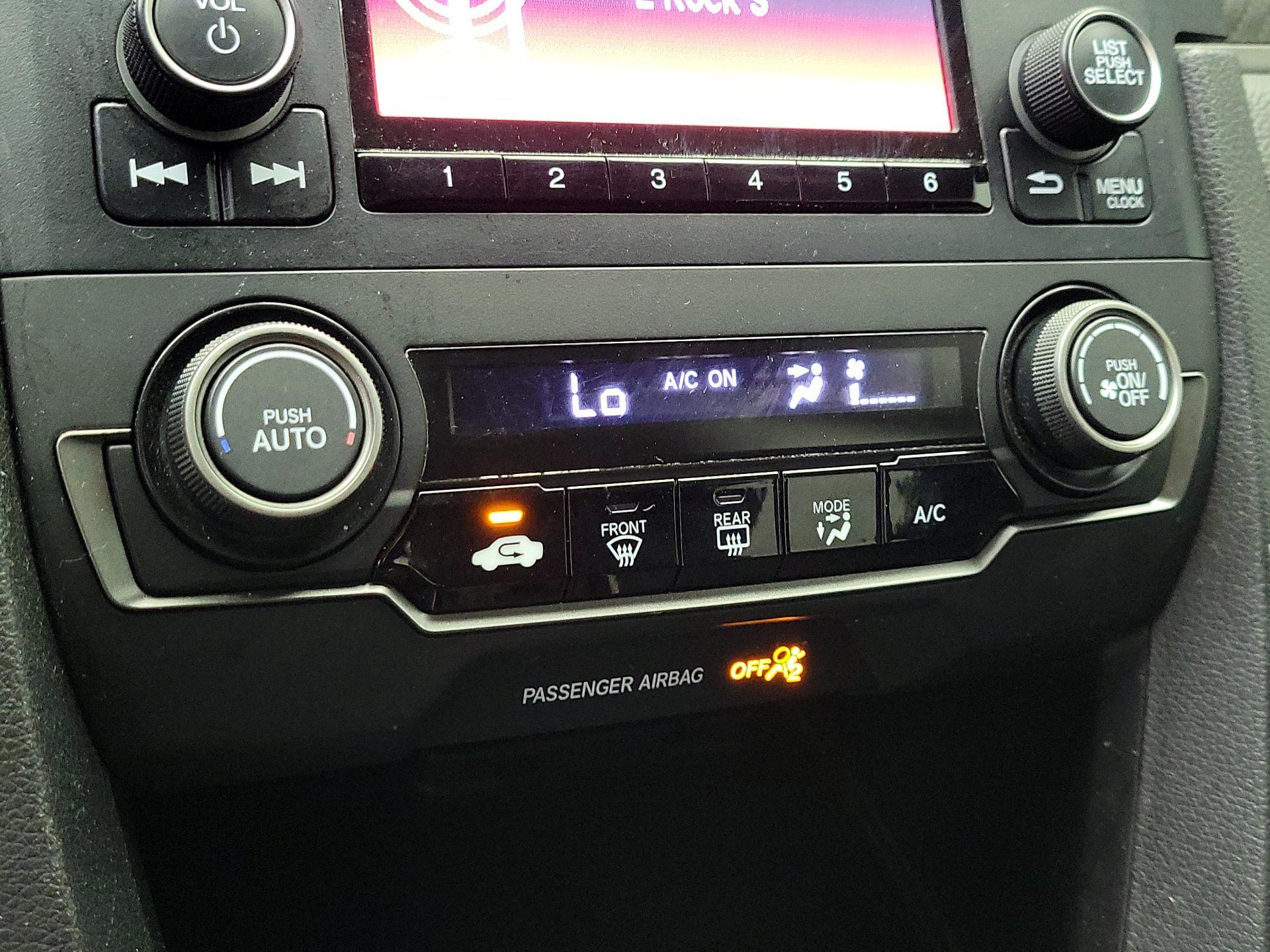 Thumbnail: 2018 Honda Civic - 16