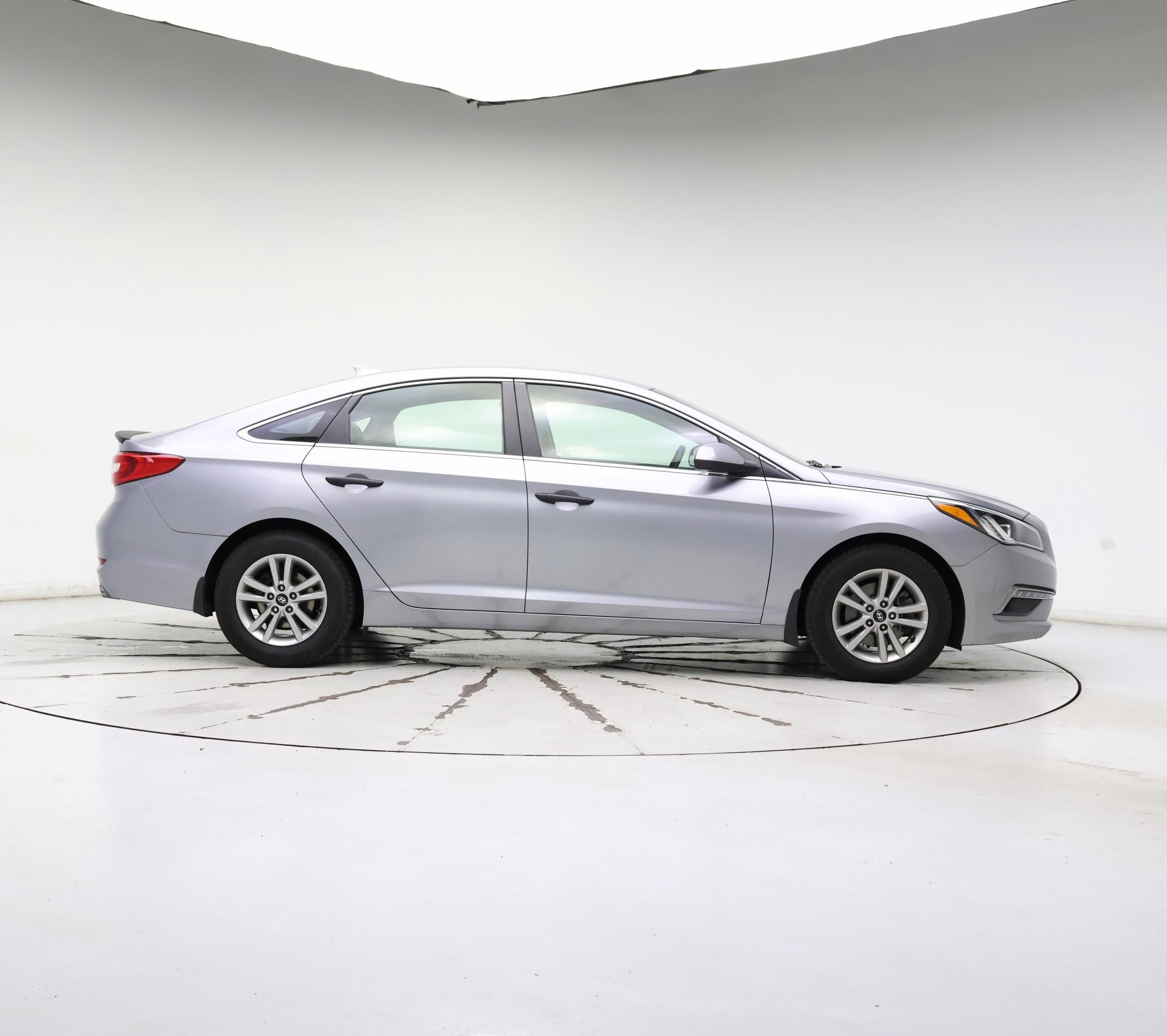Thumbnail: 2015 Hyundai Sonata - 7