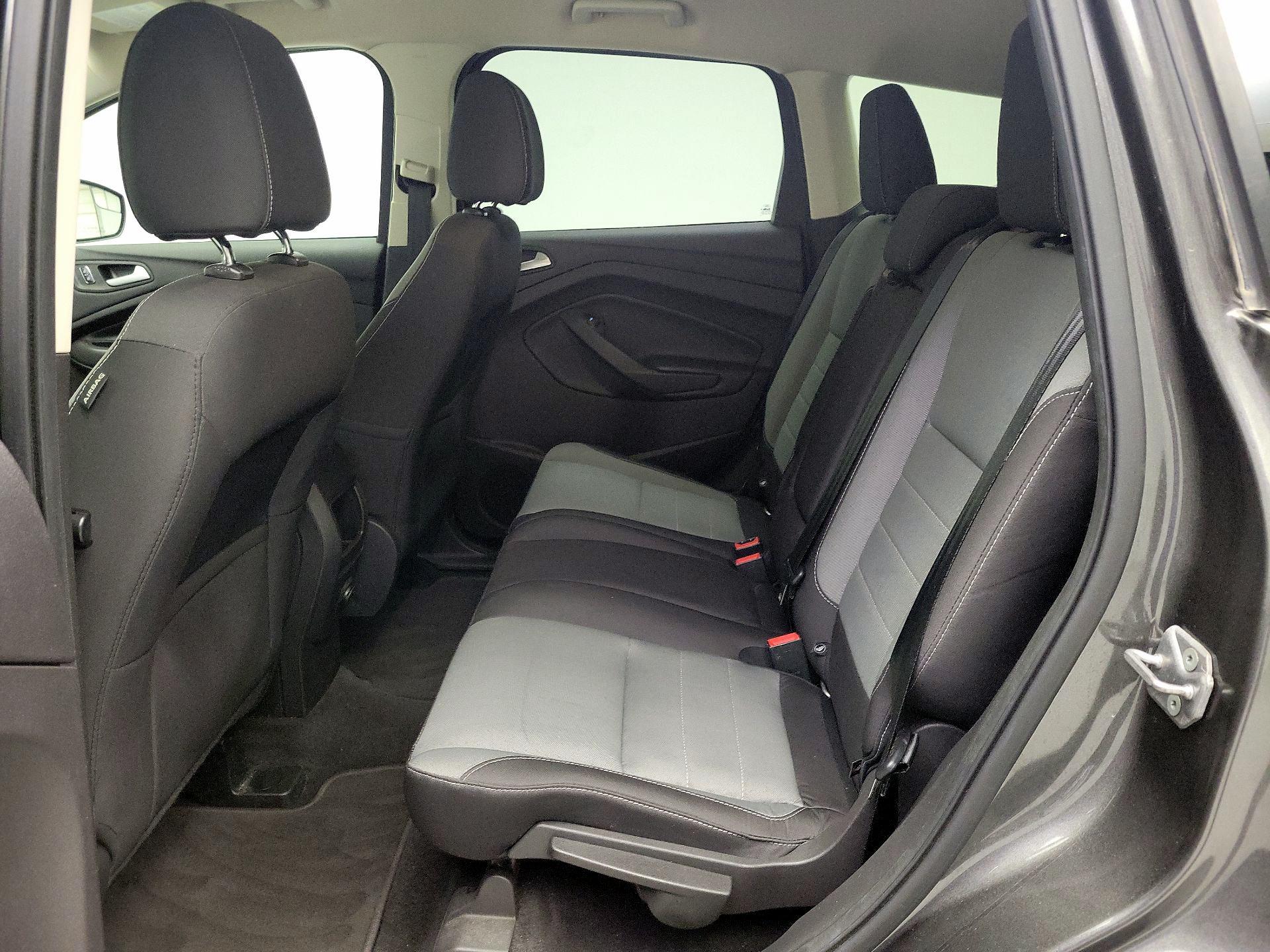 Thumbnail: 2016 Ford Escape - 19