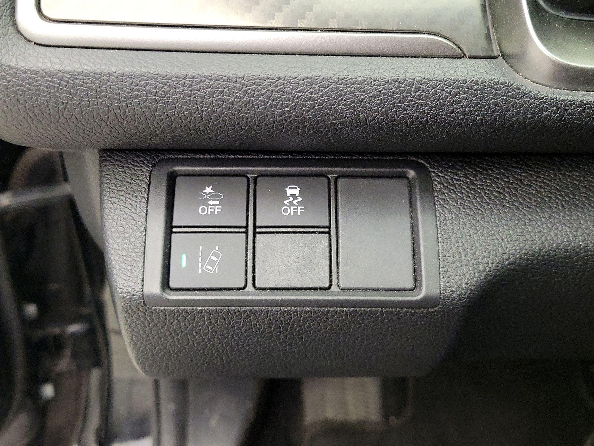 Thumbnail: 2017 Honda Civic - 13