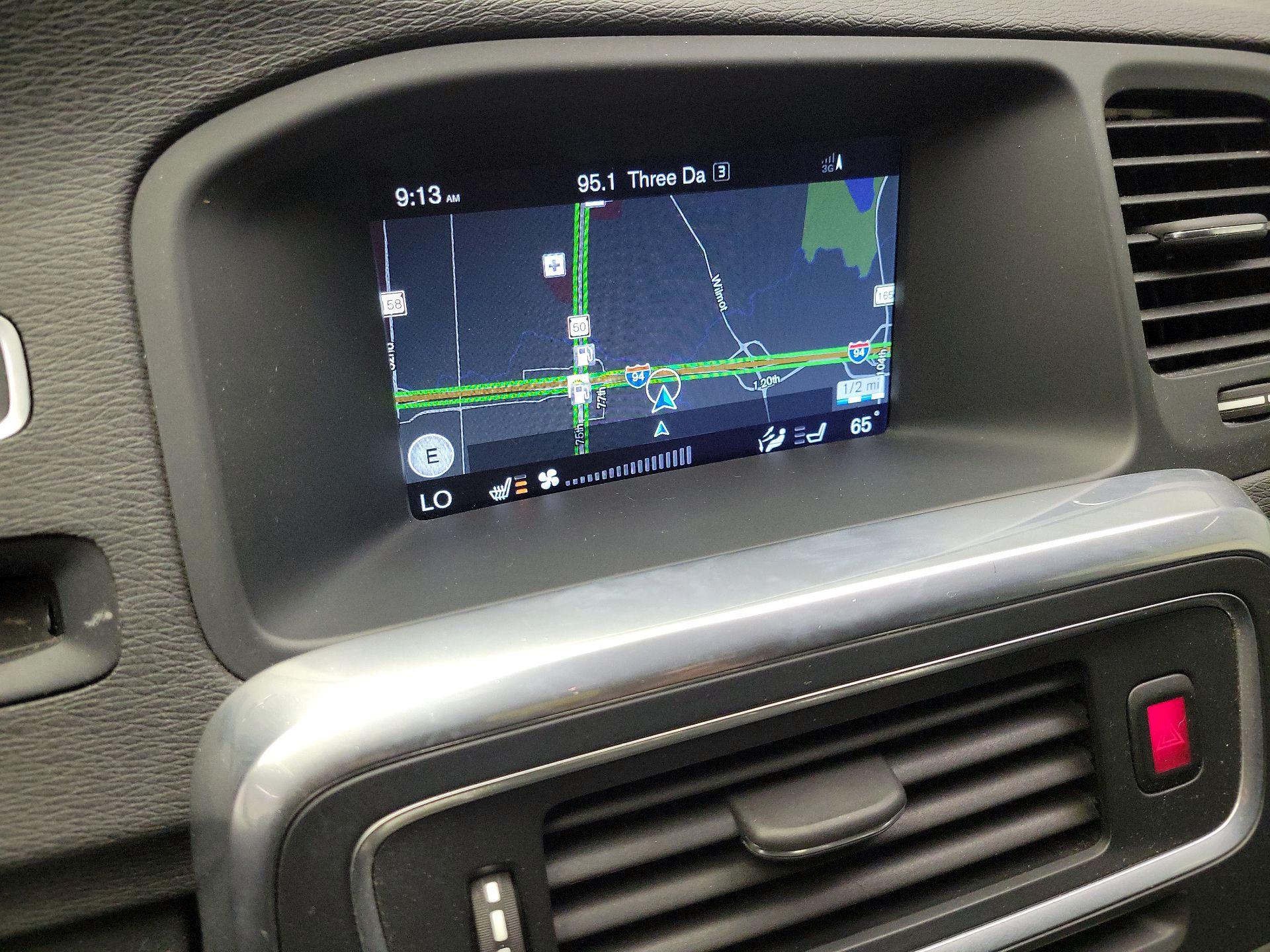 Thumbnail: 2016 Volvo S60 - 14