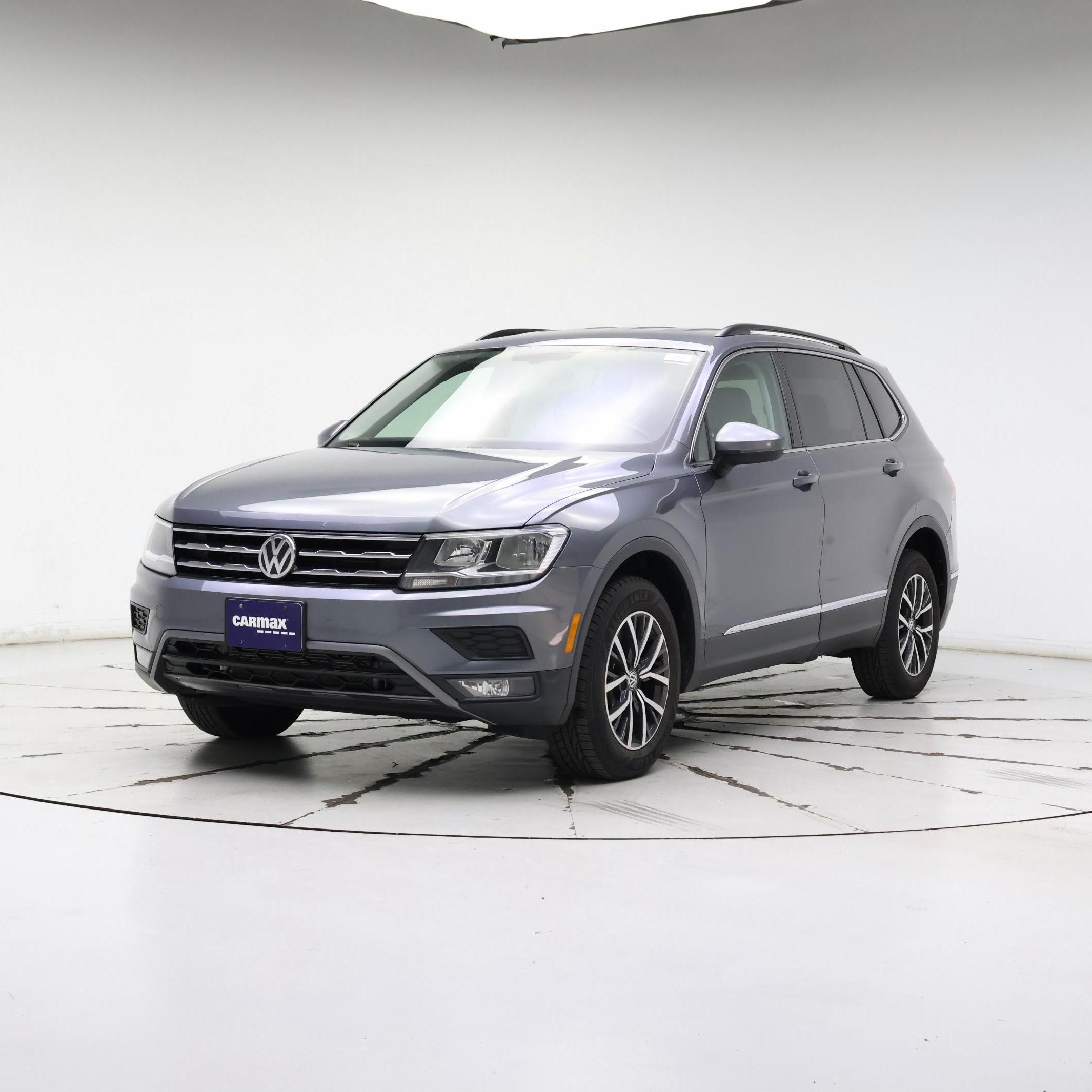 Thumbnail: 2018 Volkswagen Tiguan - 4