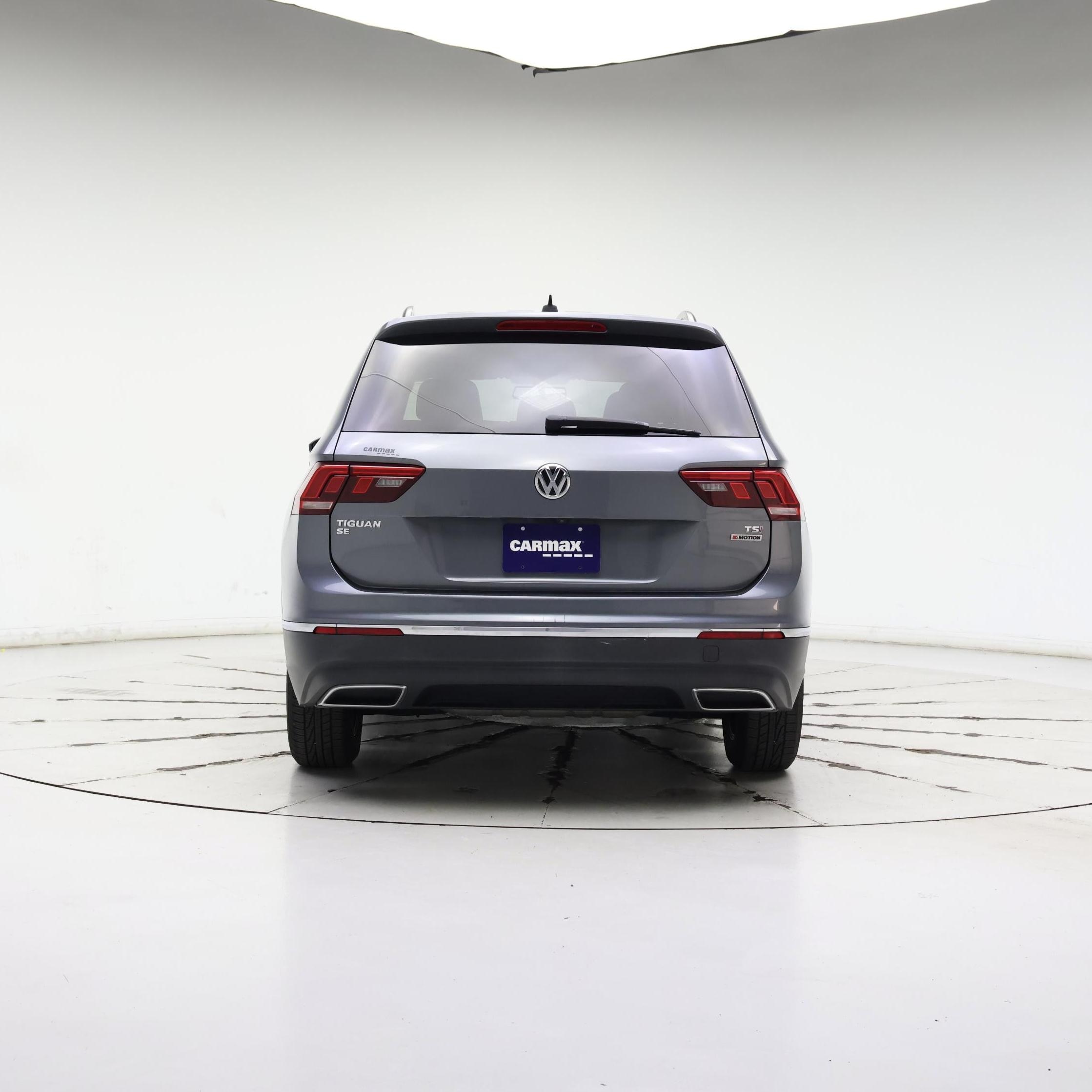 Thumbnail: 2018 Volkswagen Tiguan - 6