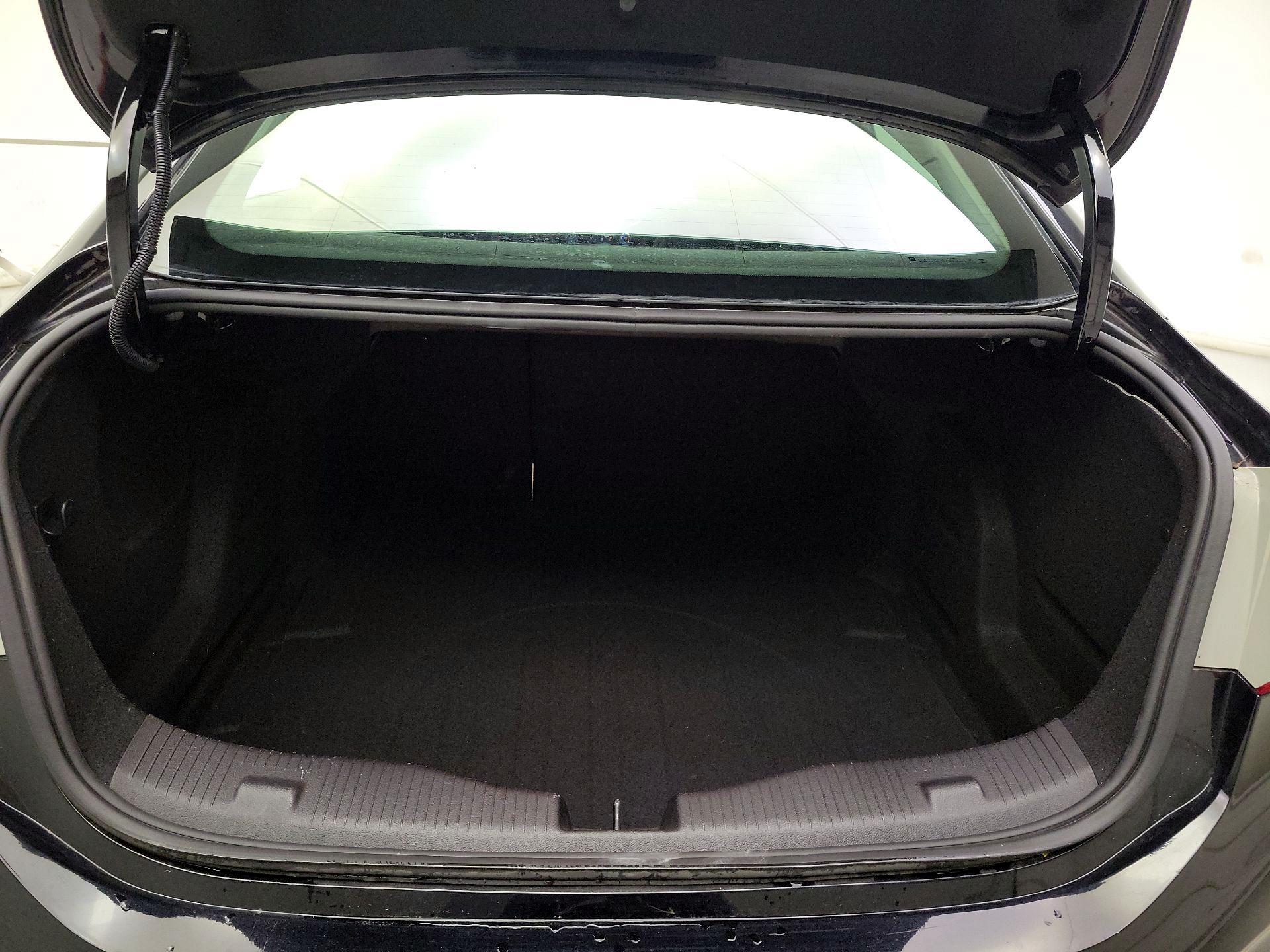 Thumbnail: 2016 Chevrolet Cruze - 20