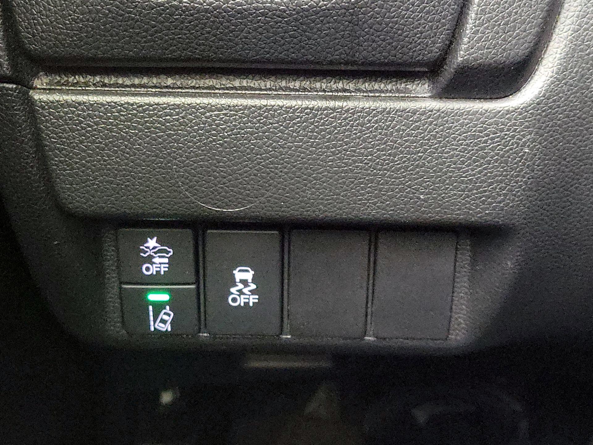 Thumbnail: 2018 Honda Fit - 13