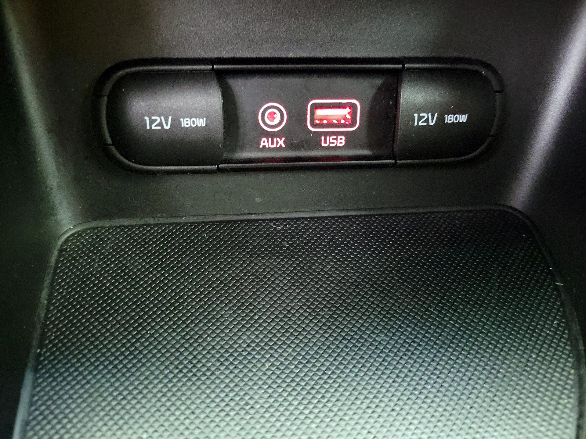 Thumbnail: 2018 Kia Sportage - 18