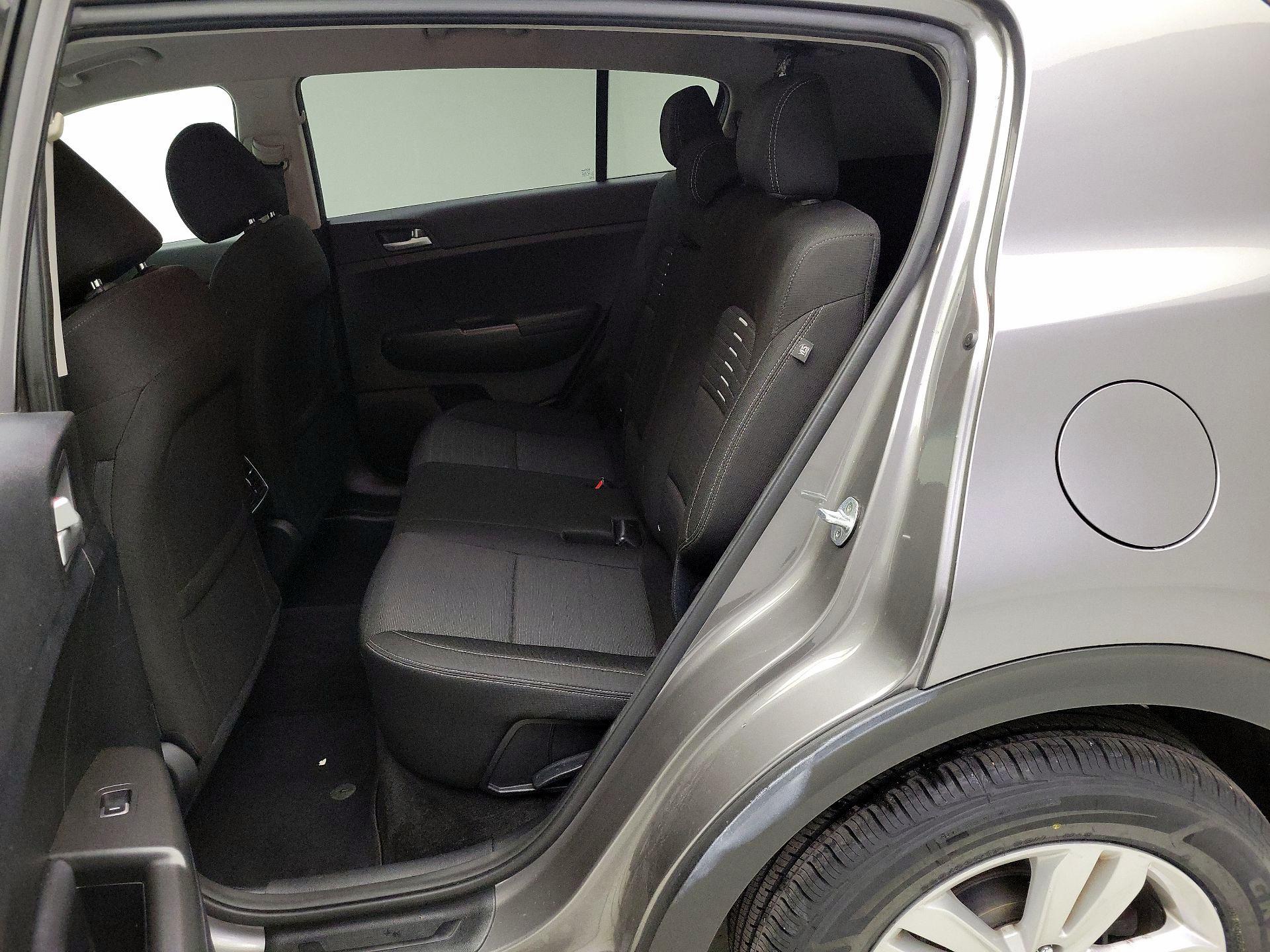 Thumbnail: 2018 Kia Sportage - 19