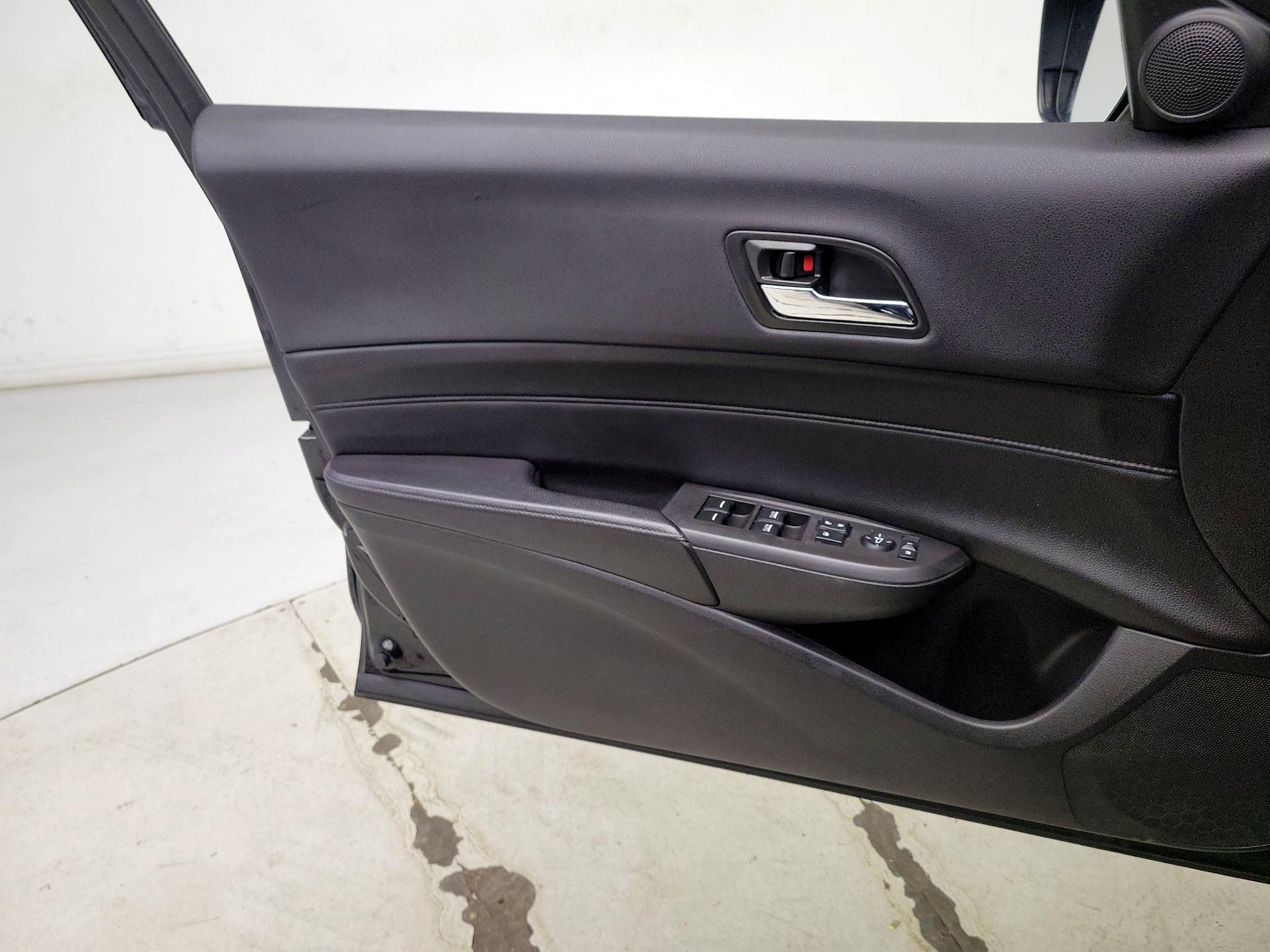 Thumbnail: 2016 Acura ILX - 12