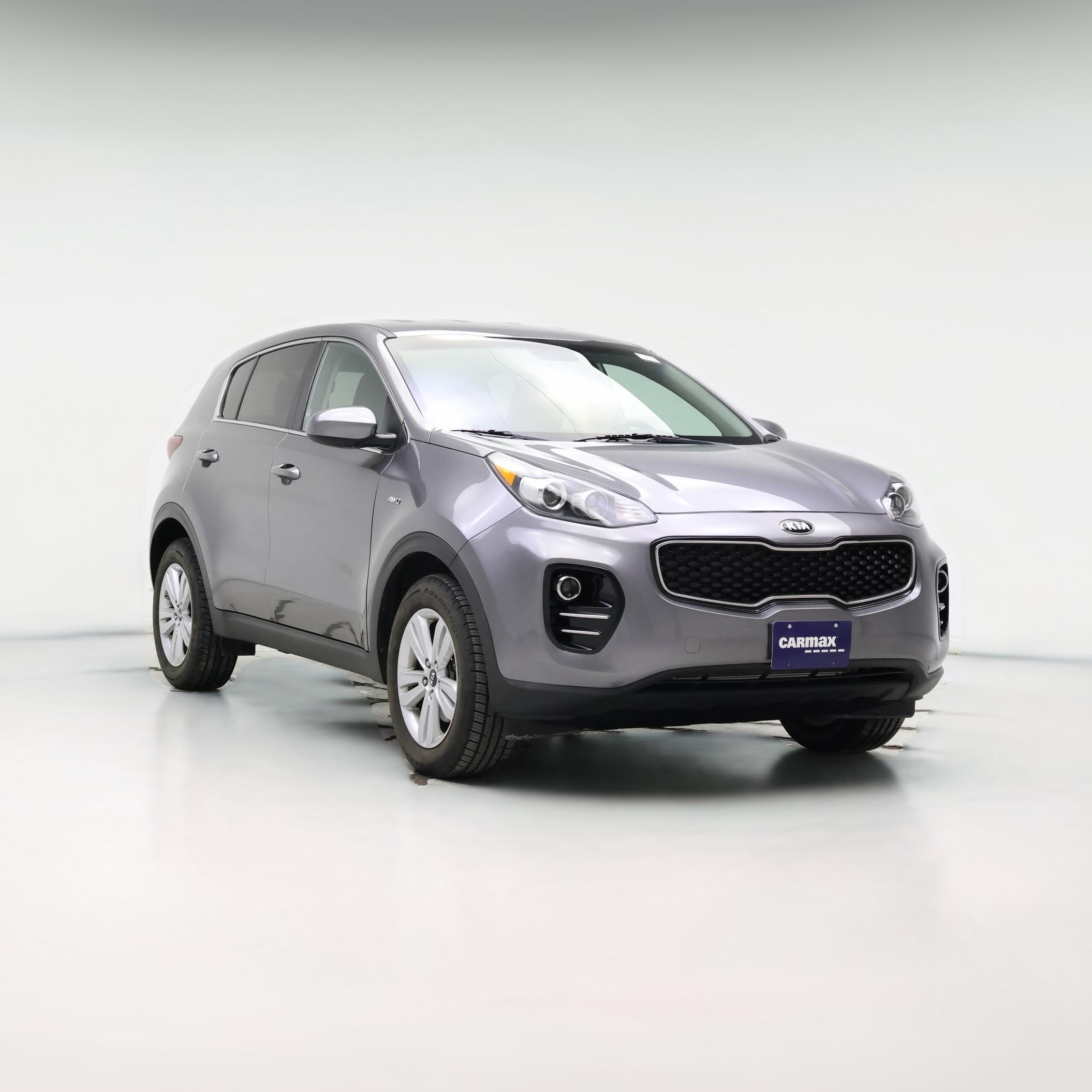 Thumbnail: 2017 Kia Sportage - 1