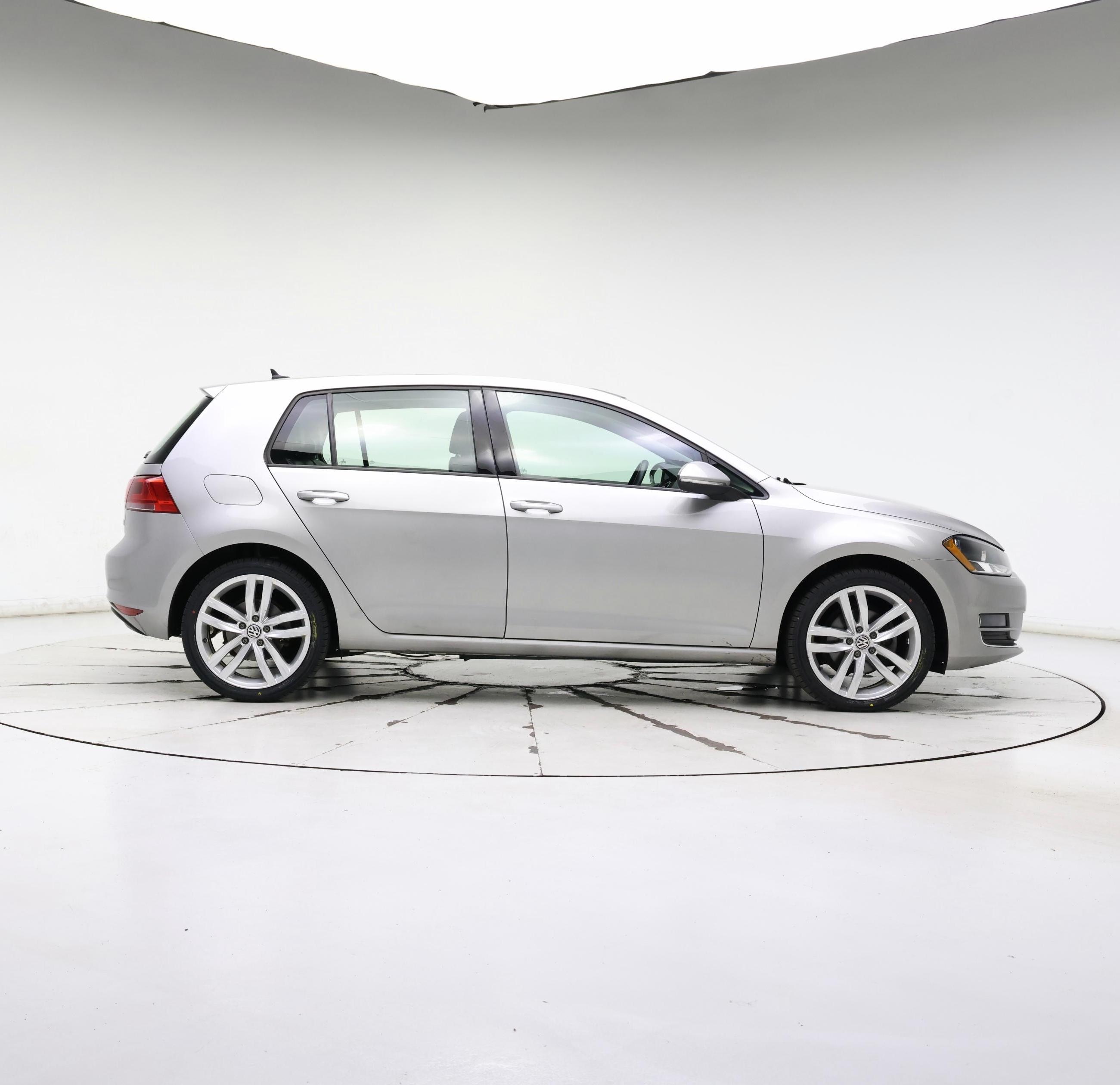 Thumbnail: 2015 Volkswagen Golf - 7