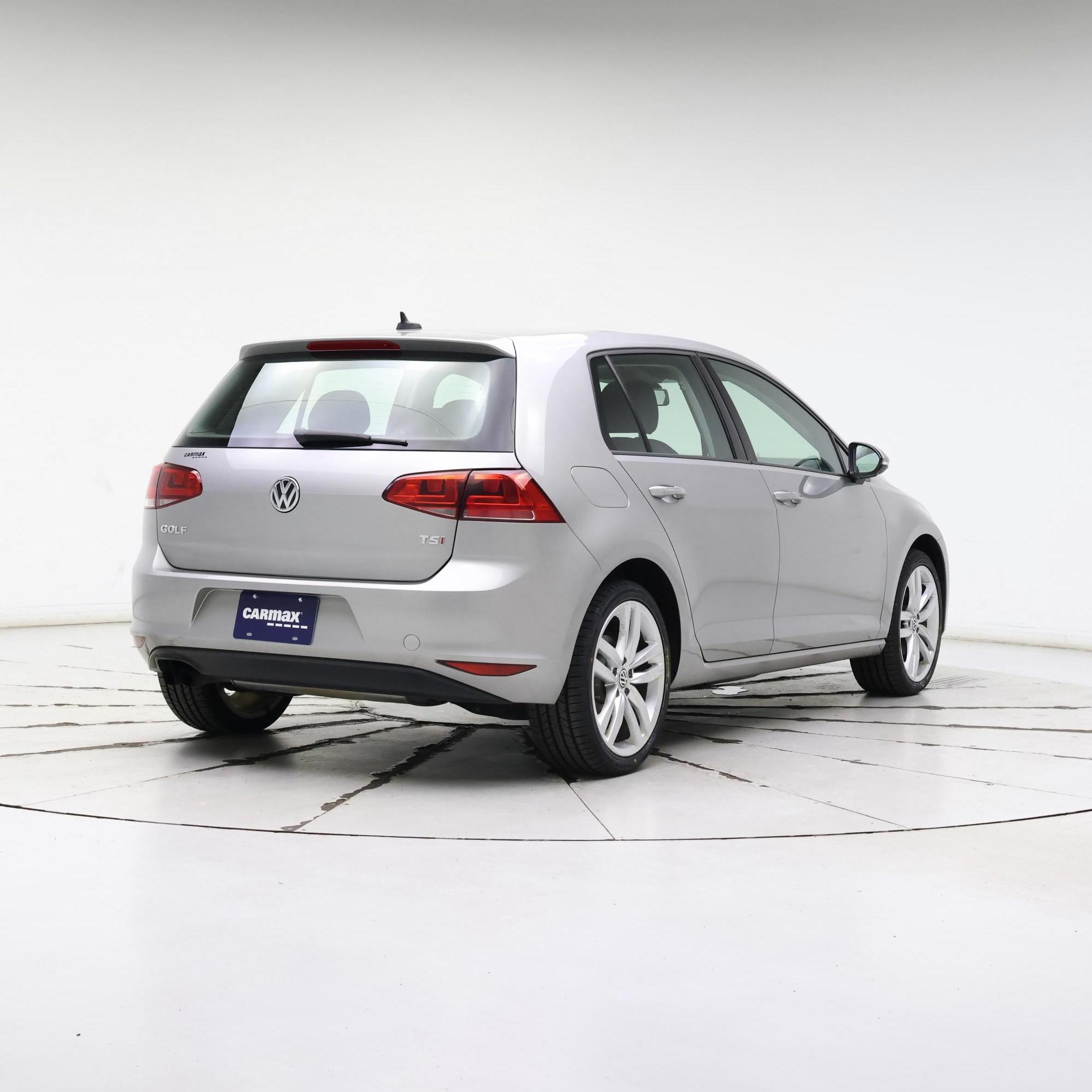 Thumbnail: 2015 Volkswagen Golf - 8