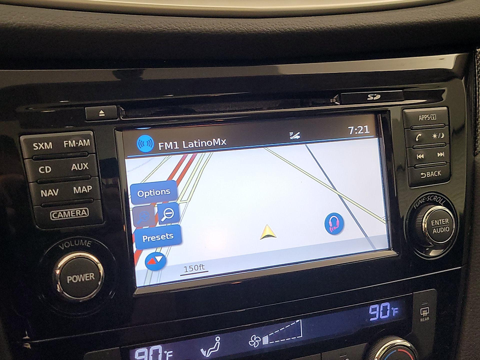 Thumbnail: 2016 Nissan Rogue - 14