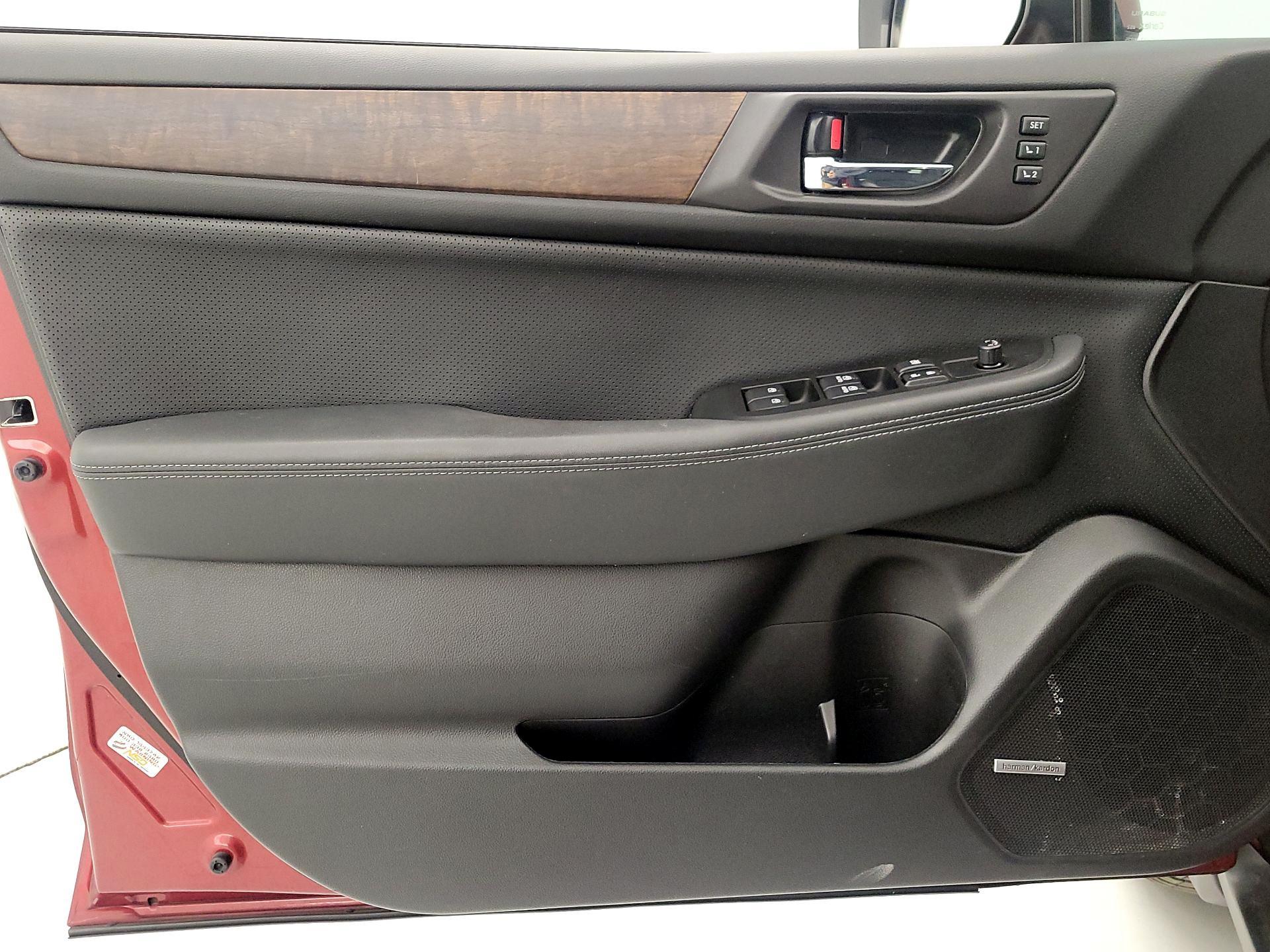 Thumbnail: 2017 Subaru Outback - 12