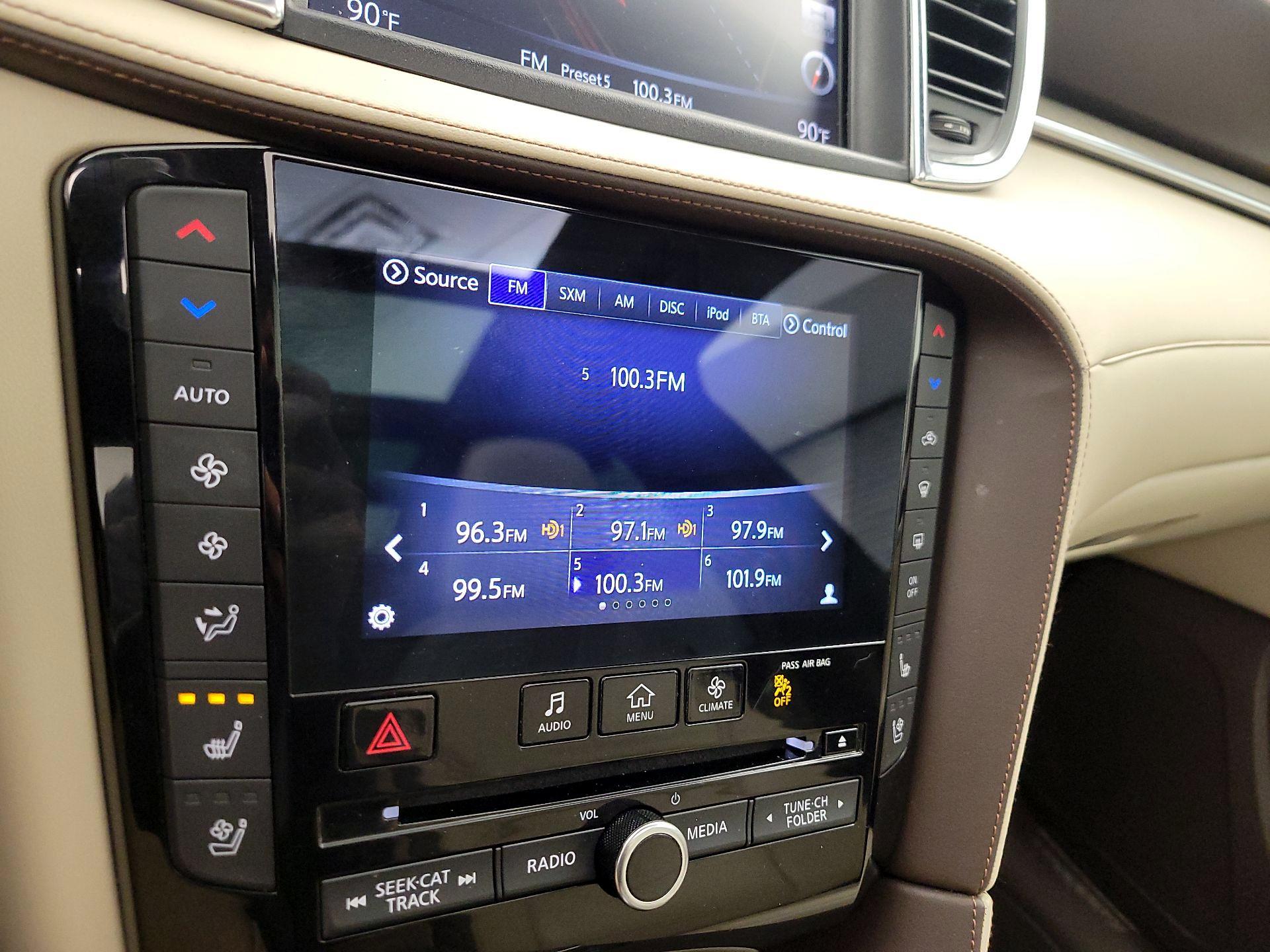 Thumbnail: 2019 INFINITI QX50 - 16