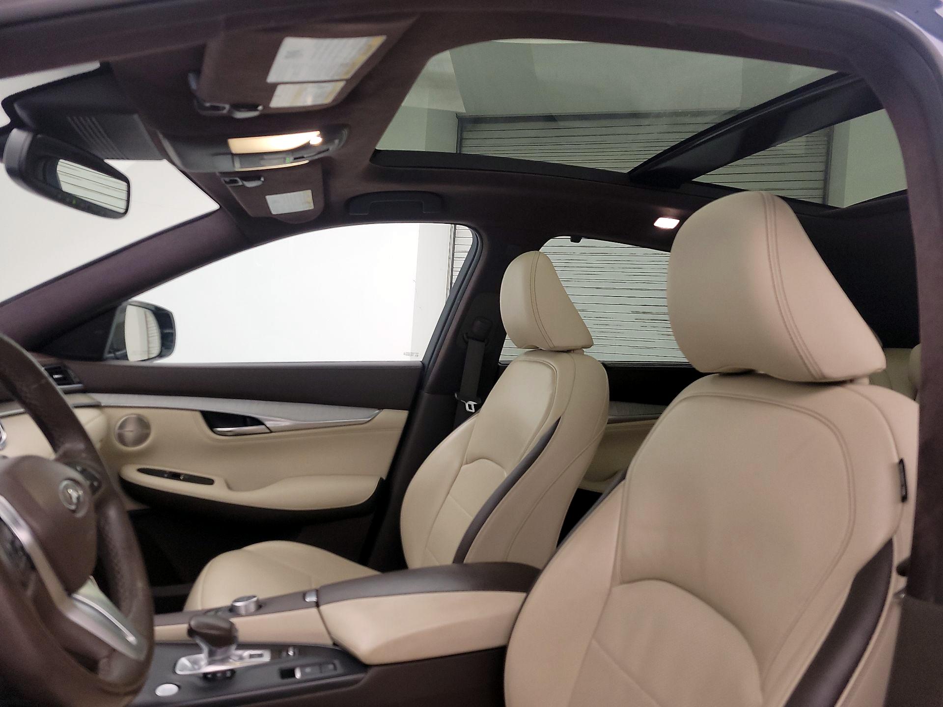 Thumbnail: 2019 INFINITI QX50 - 20