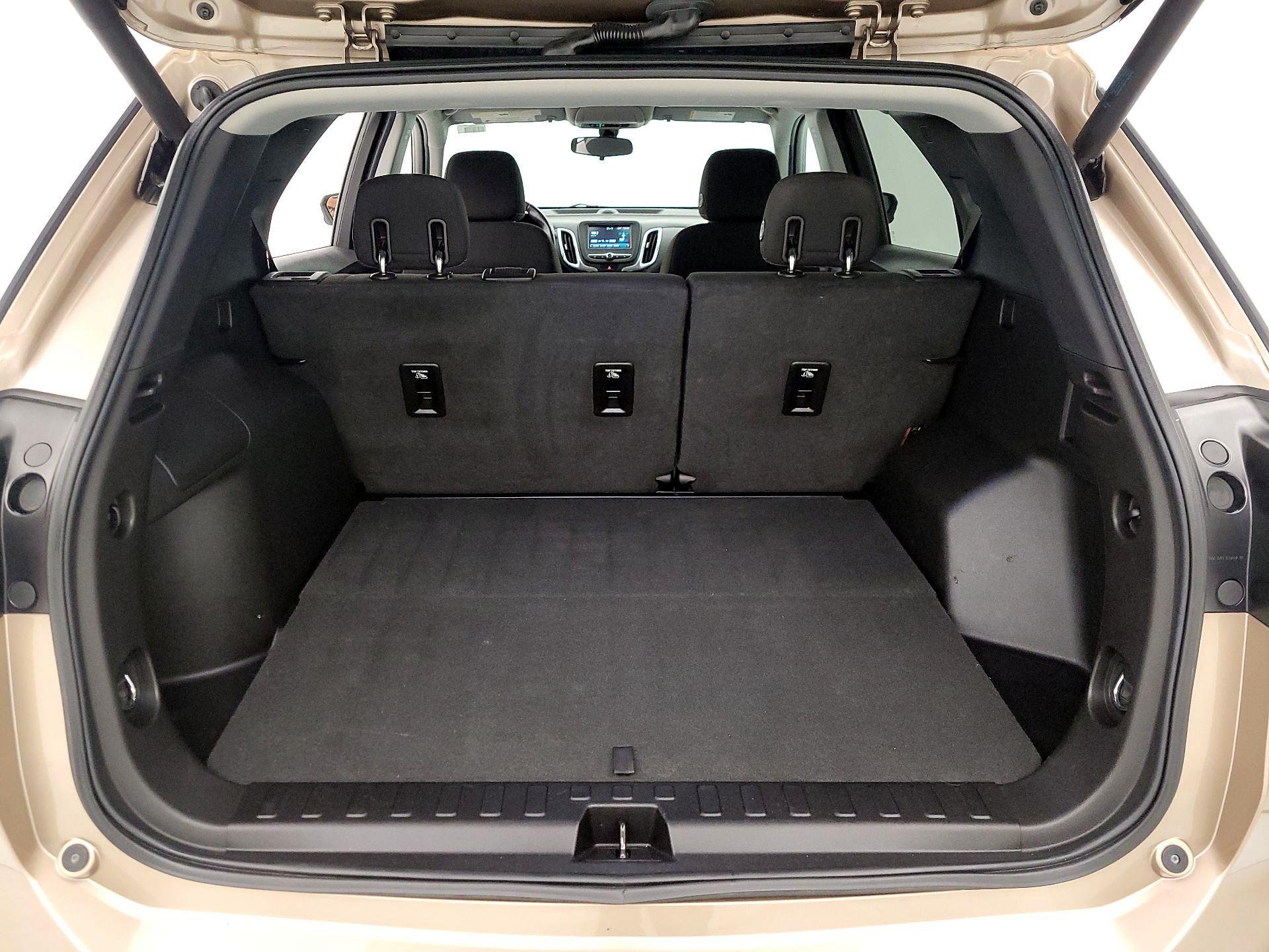 Thumbnail: 2018 Chevrolet Equinox - 20