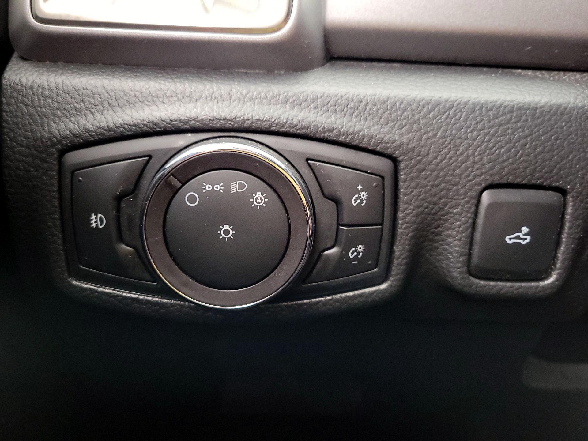 Thumbnail: 2019 Ford Ranger - 13