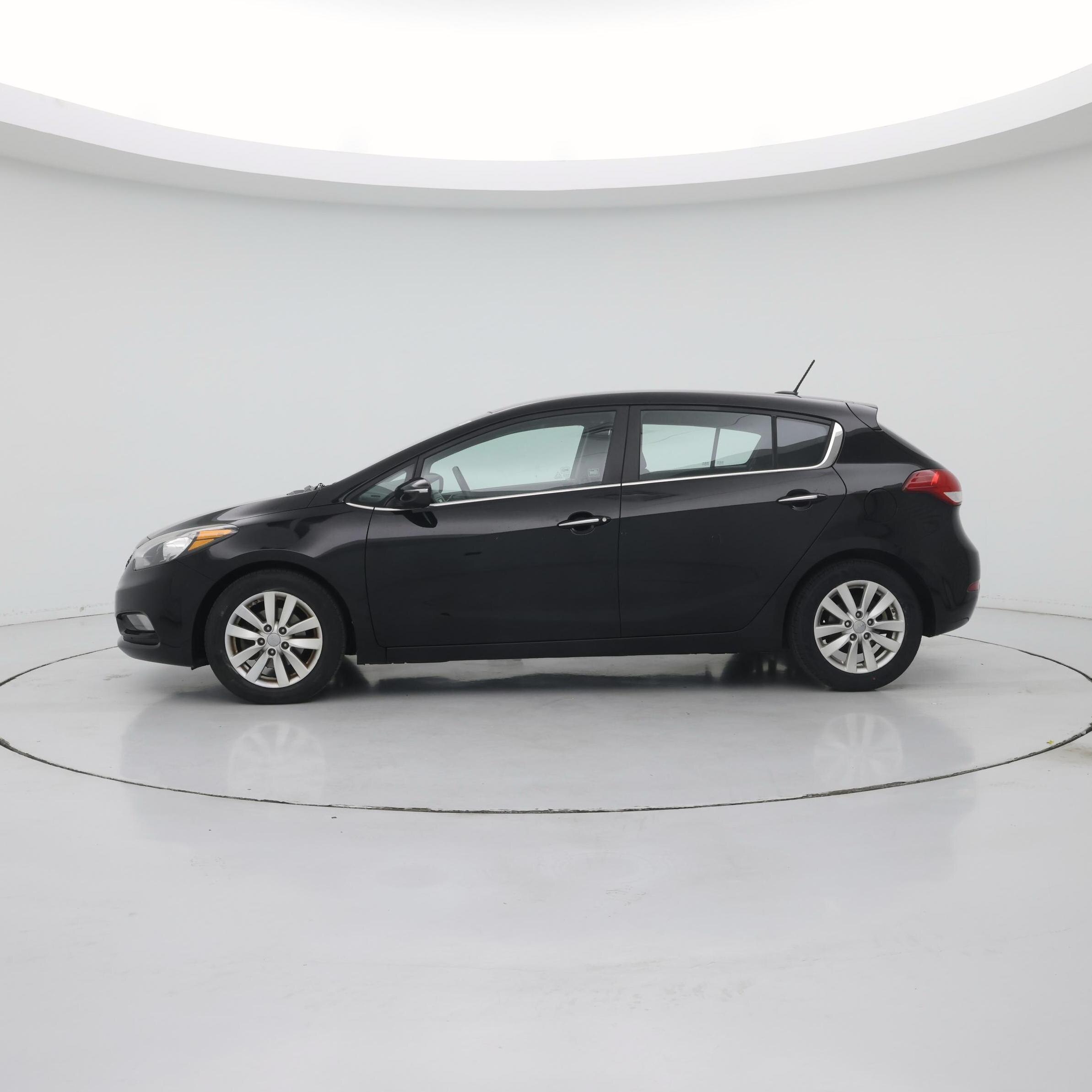 Thumbnail: 2014 Kia Forte - 3
