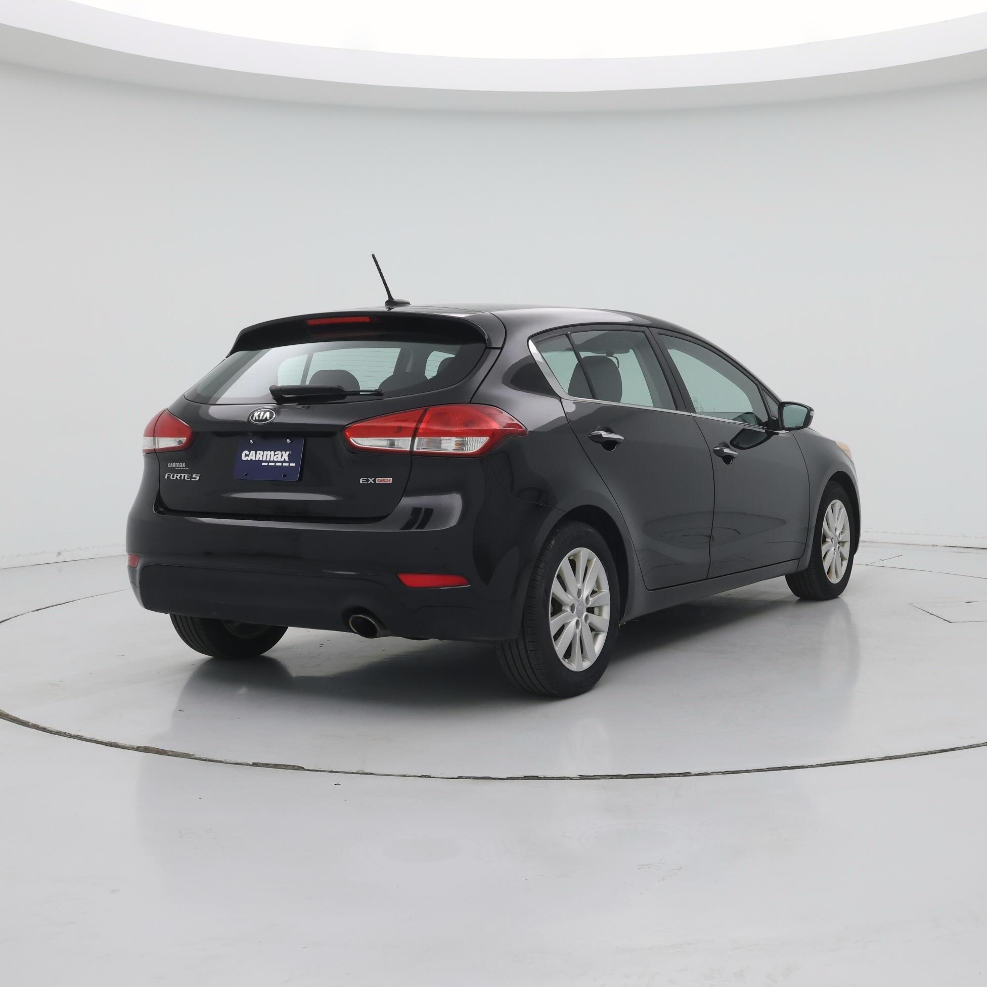 Thumbnail: 2014 Kia Forte - 8