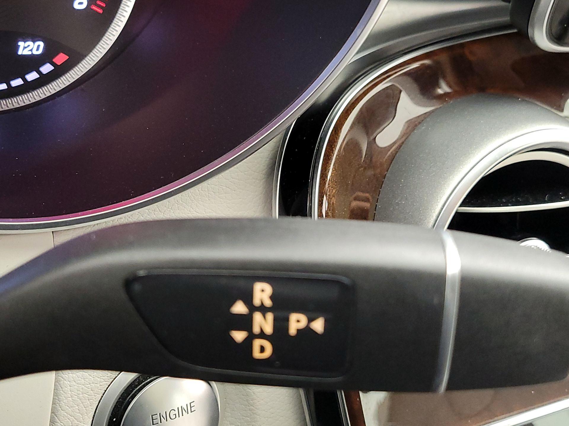 Thumbnail: 2017 Mercedes-Benz C-Class - 17