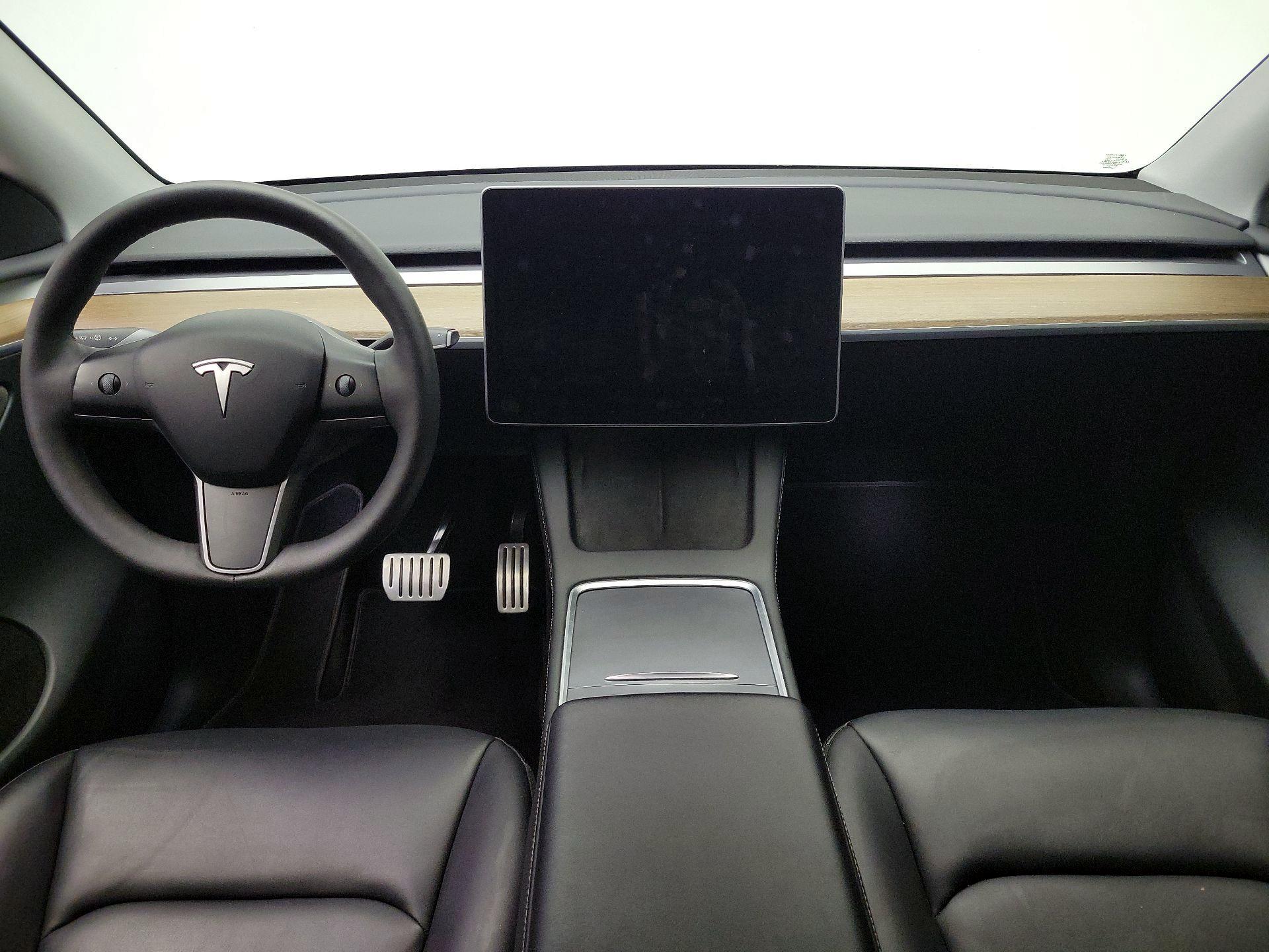 Thumbnail: 2023 Tesla Model Y - 9