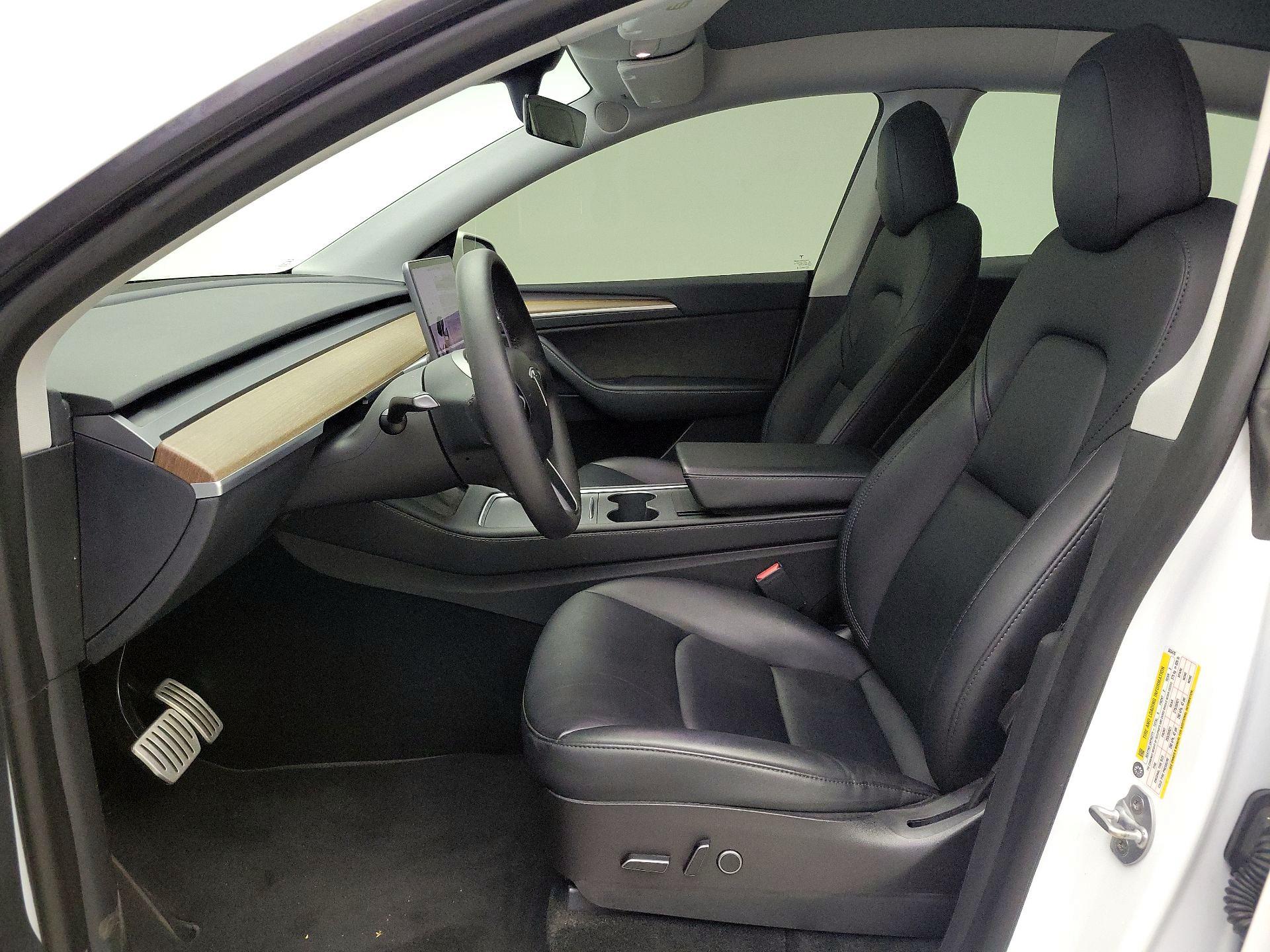 Thumbnail: 2023 Tesla Model Y - 11